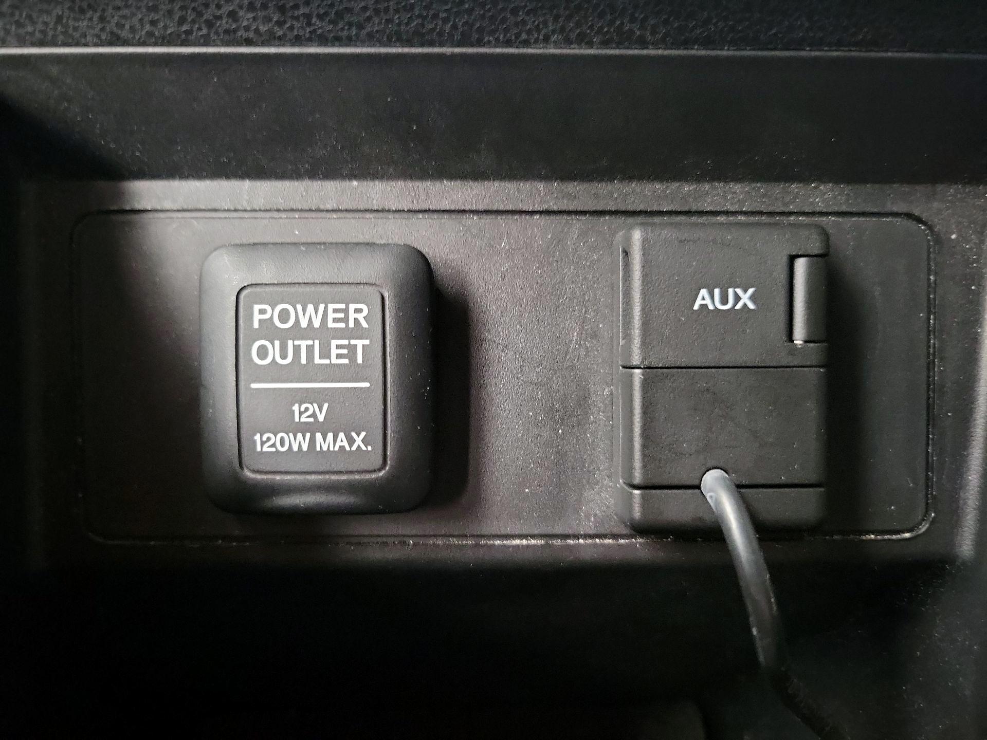 Thumbnail: 2014 Honda Pilot - 19