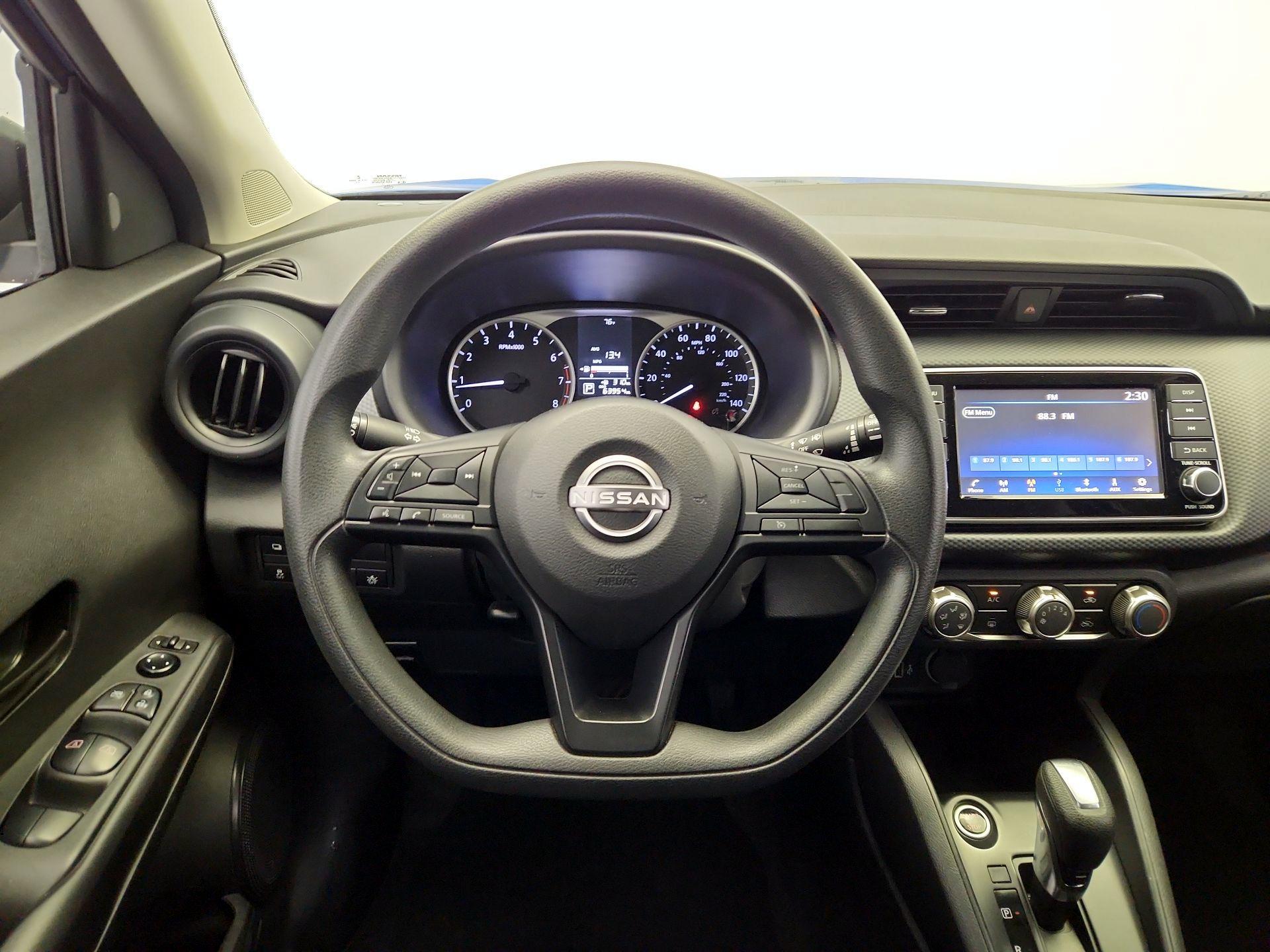 Thumbnail: 2023 Nissan Kicks - 10