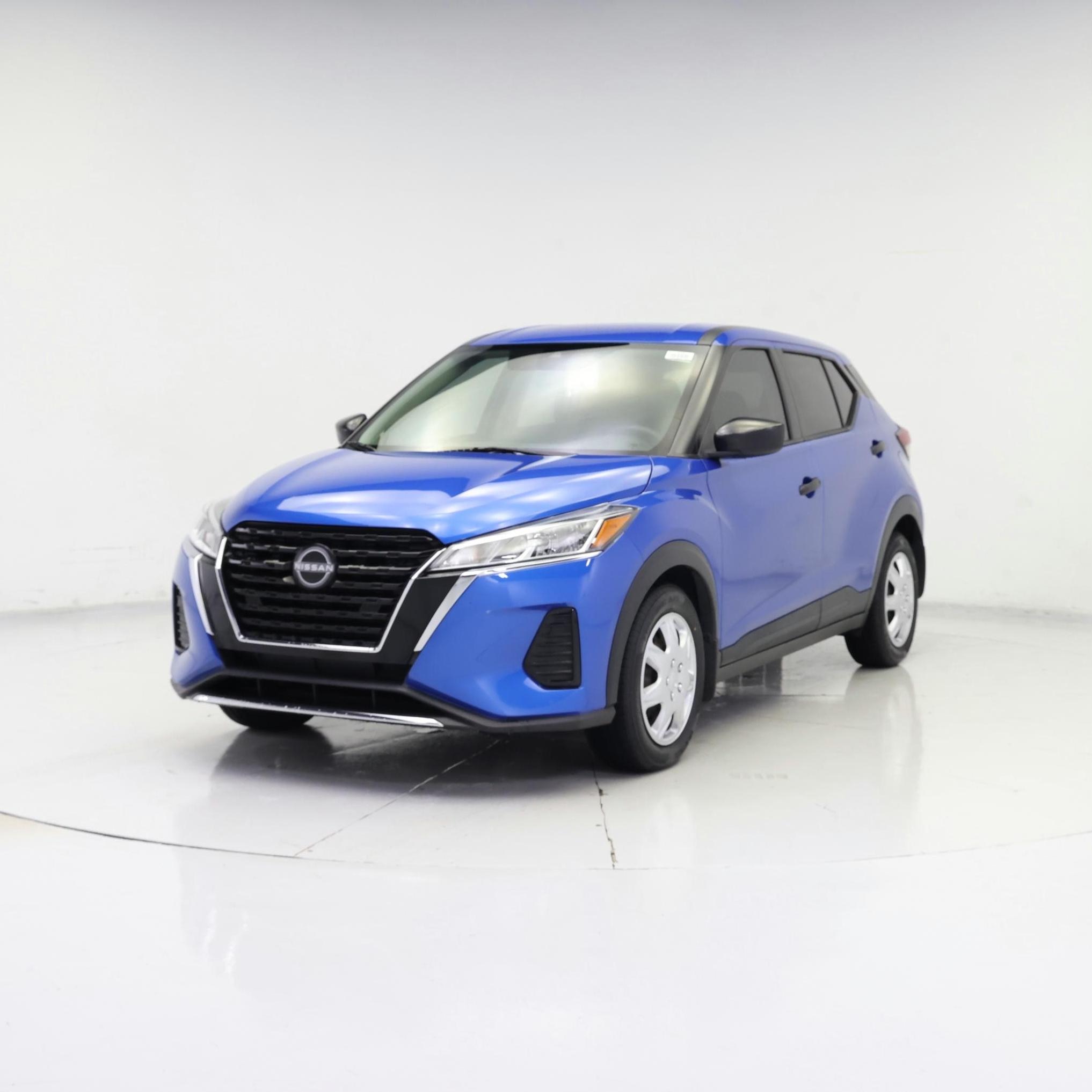 Thumbnail: 2023 Nissan Kicks - 4