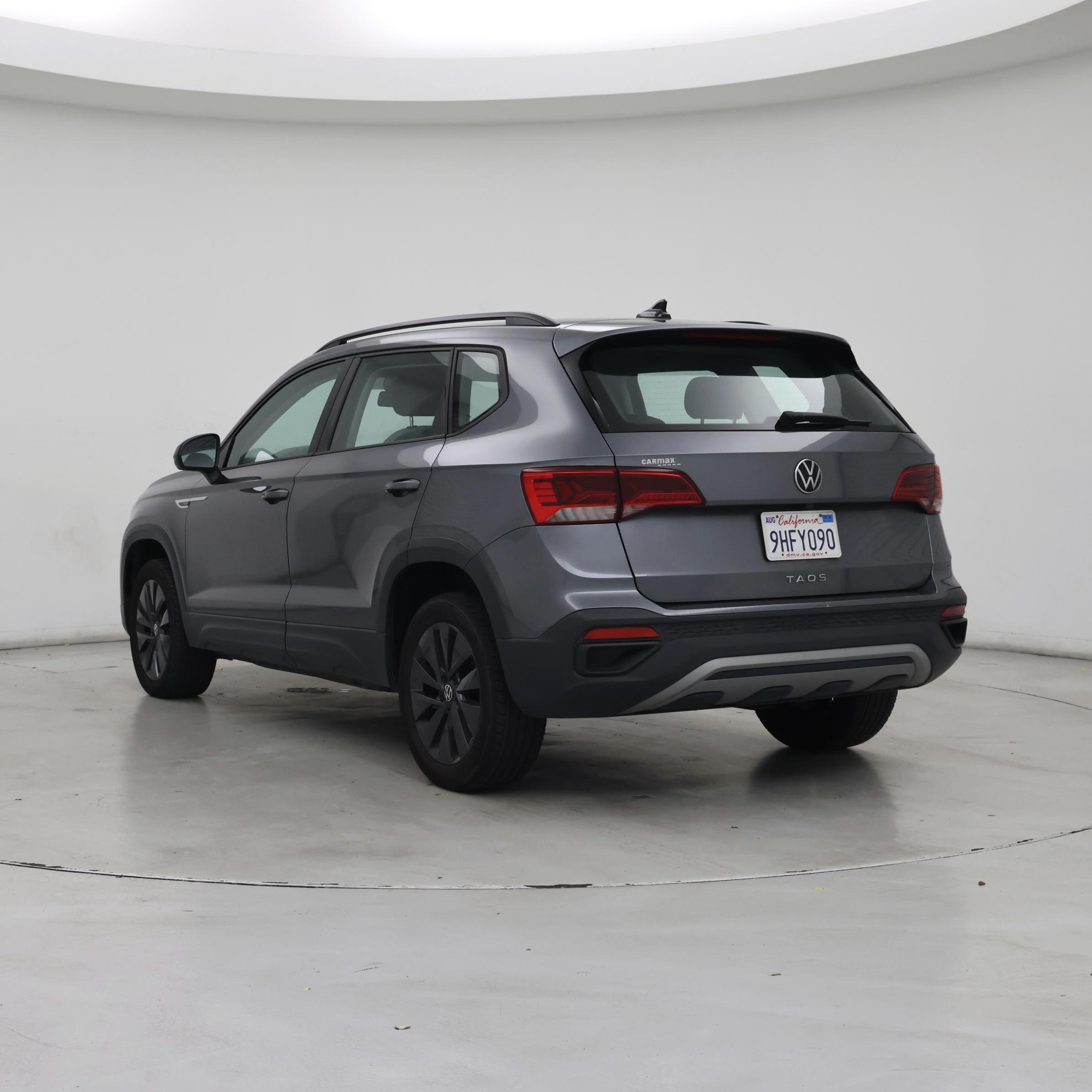 Thumbnail: 2022 Volkswagen Taos - 2