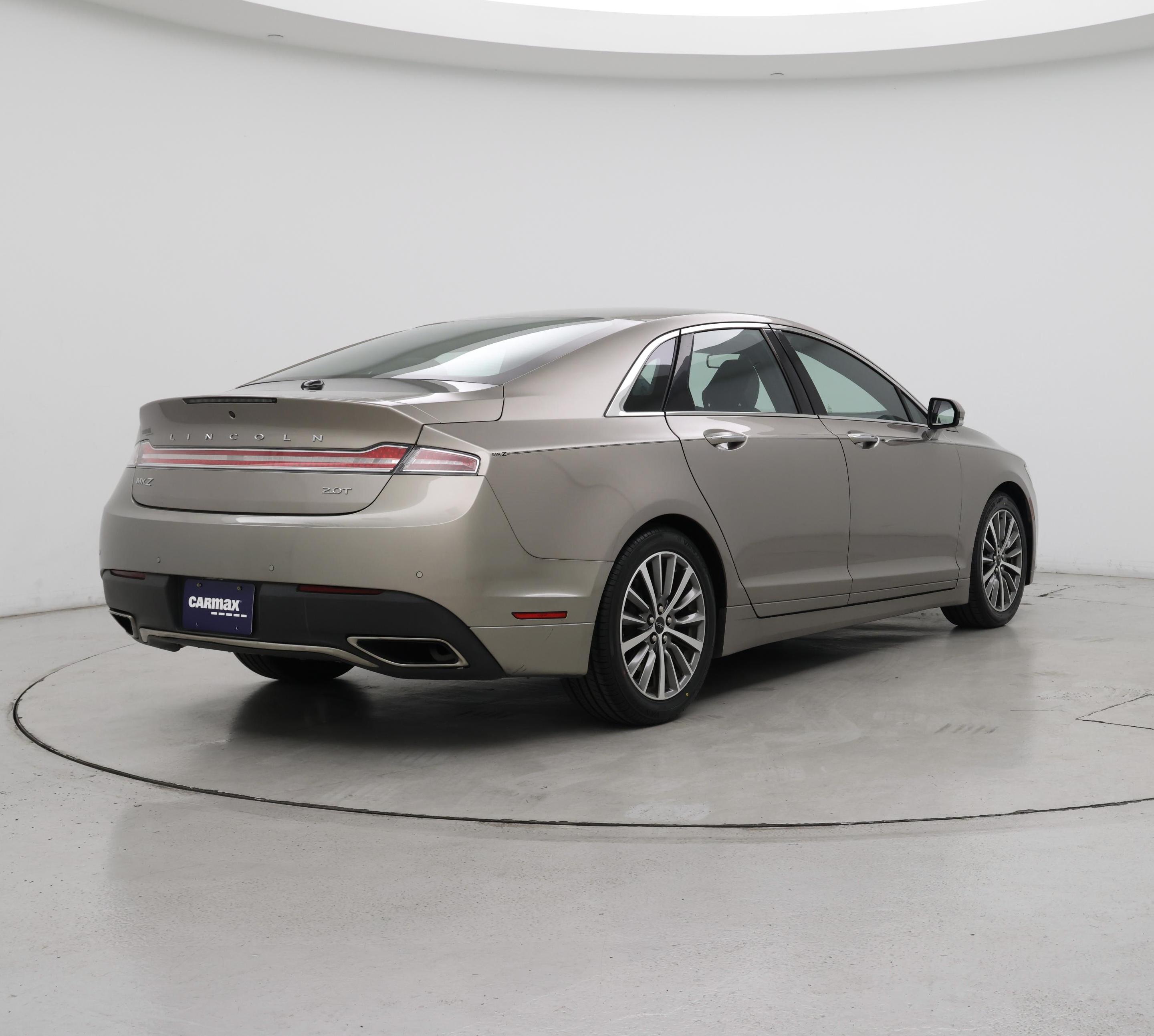 Thumbnail: 2020 Lincoln MKZ - 8