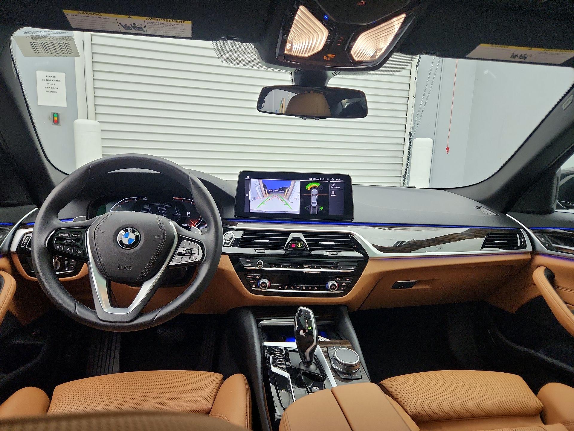 Thumbnail: 2022 BMW 5 Series - 9