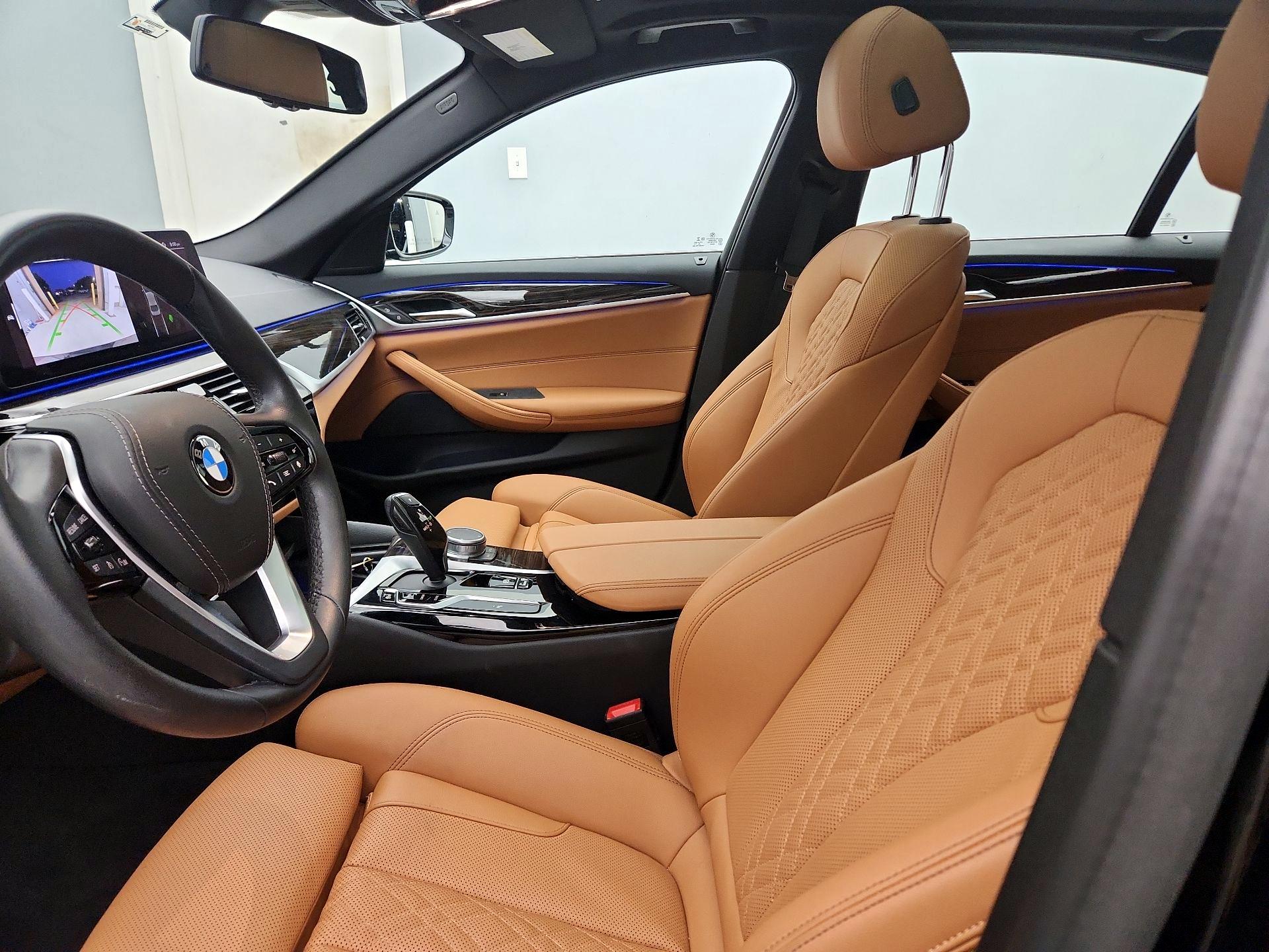 Thumbnail: 2022 BMW 5 Series - 11