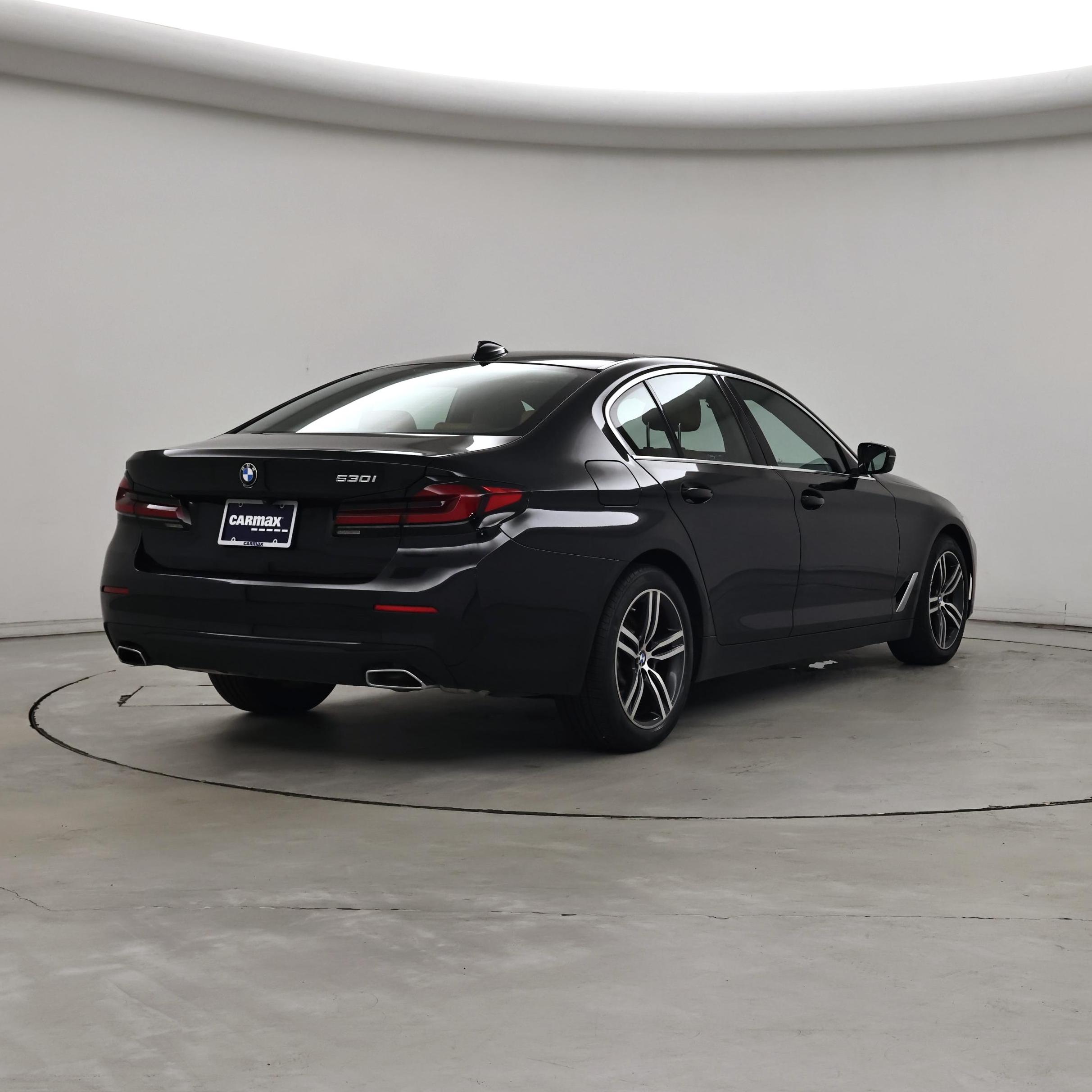 Thumbnail: 2022 BMW 5 Series - 8