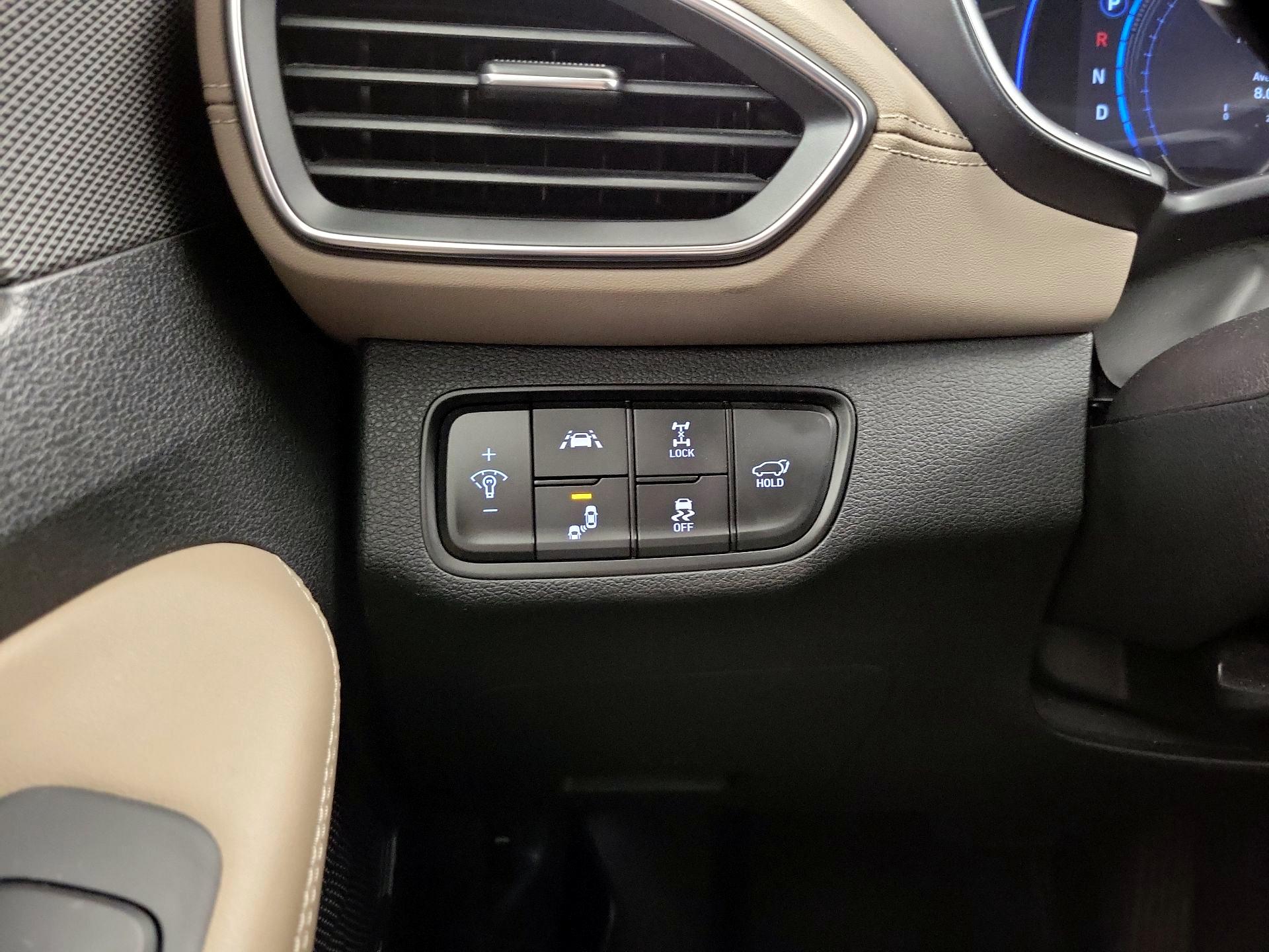 Thumbnail: 2019 Hyundai Santa Fe - 13