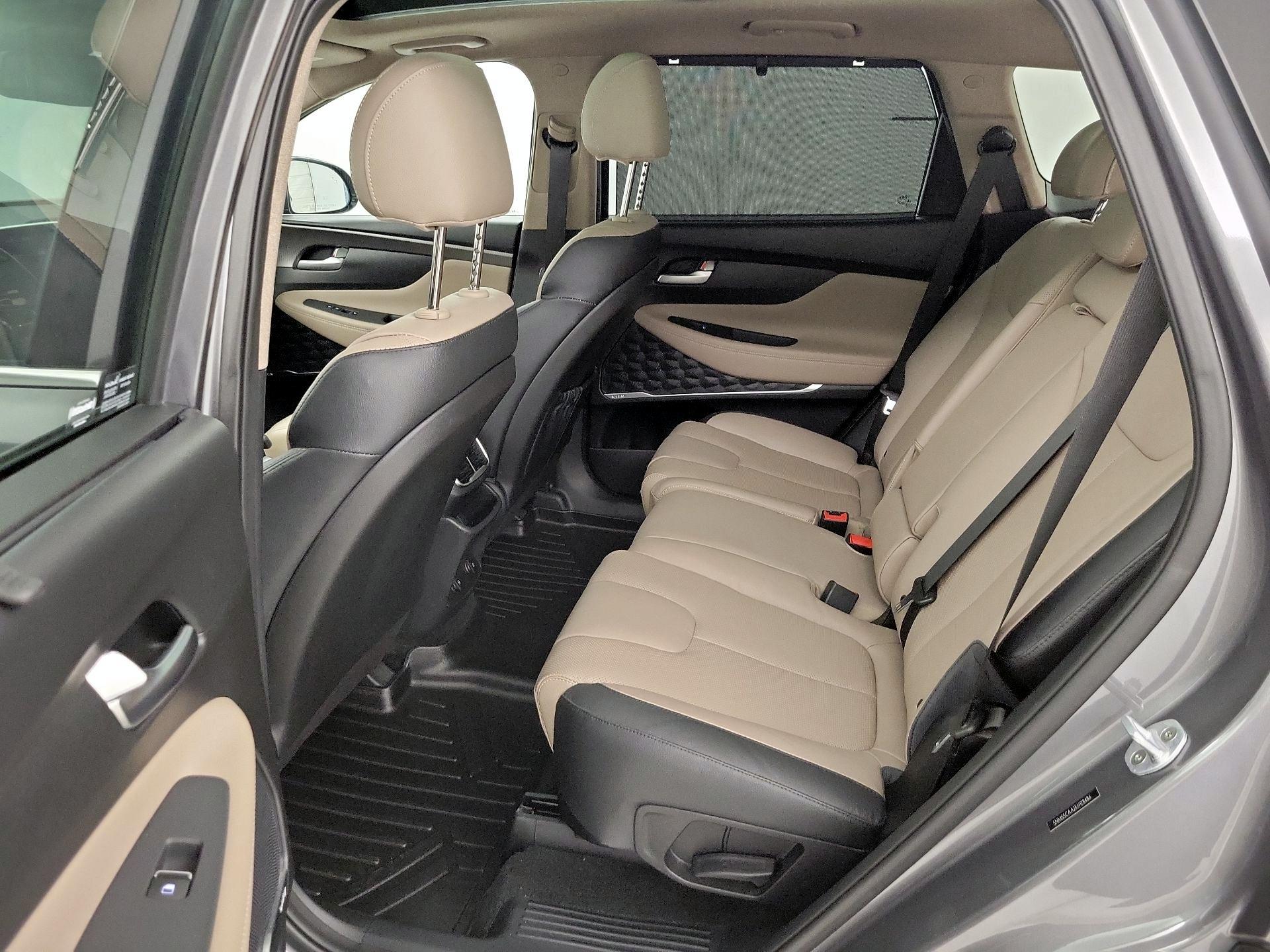 Thumbnail: 2019 Hyundai Santa Fe - 20