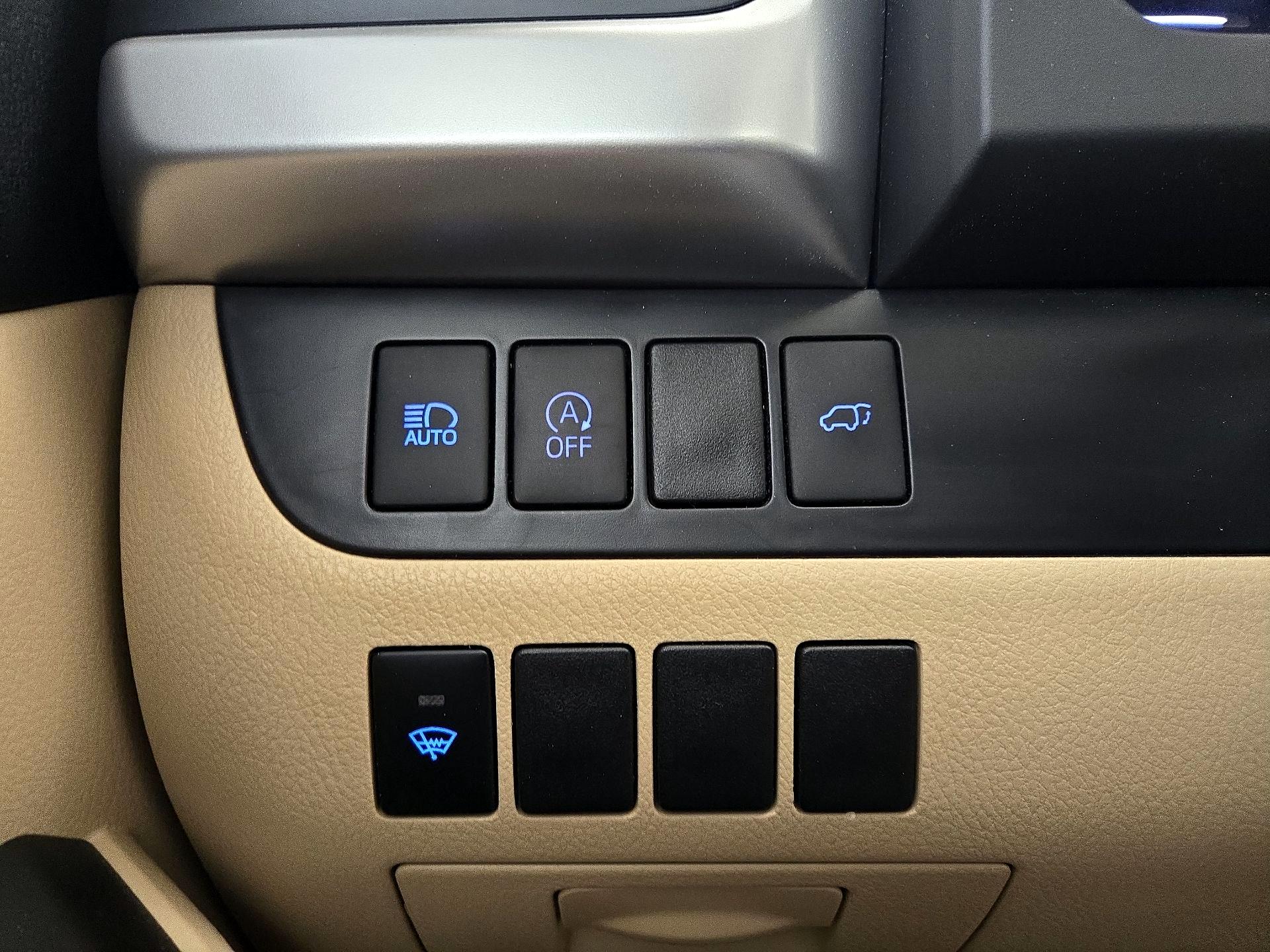 Thumbnail: 2019 Toyota Highlander - 13