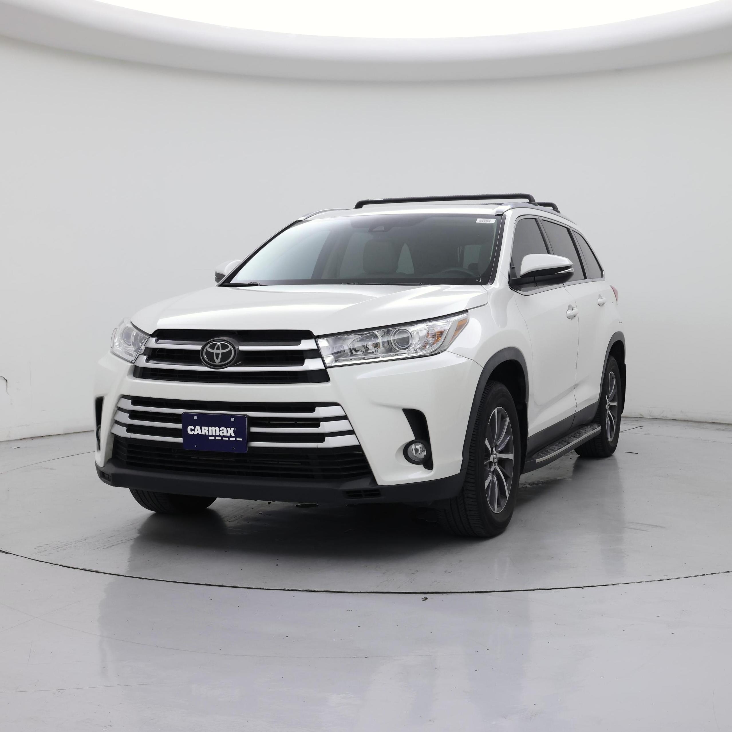 Thumbnail: 2019 Toyota Highlander - 4