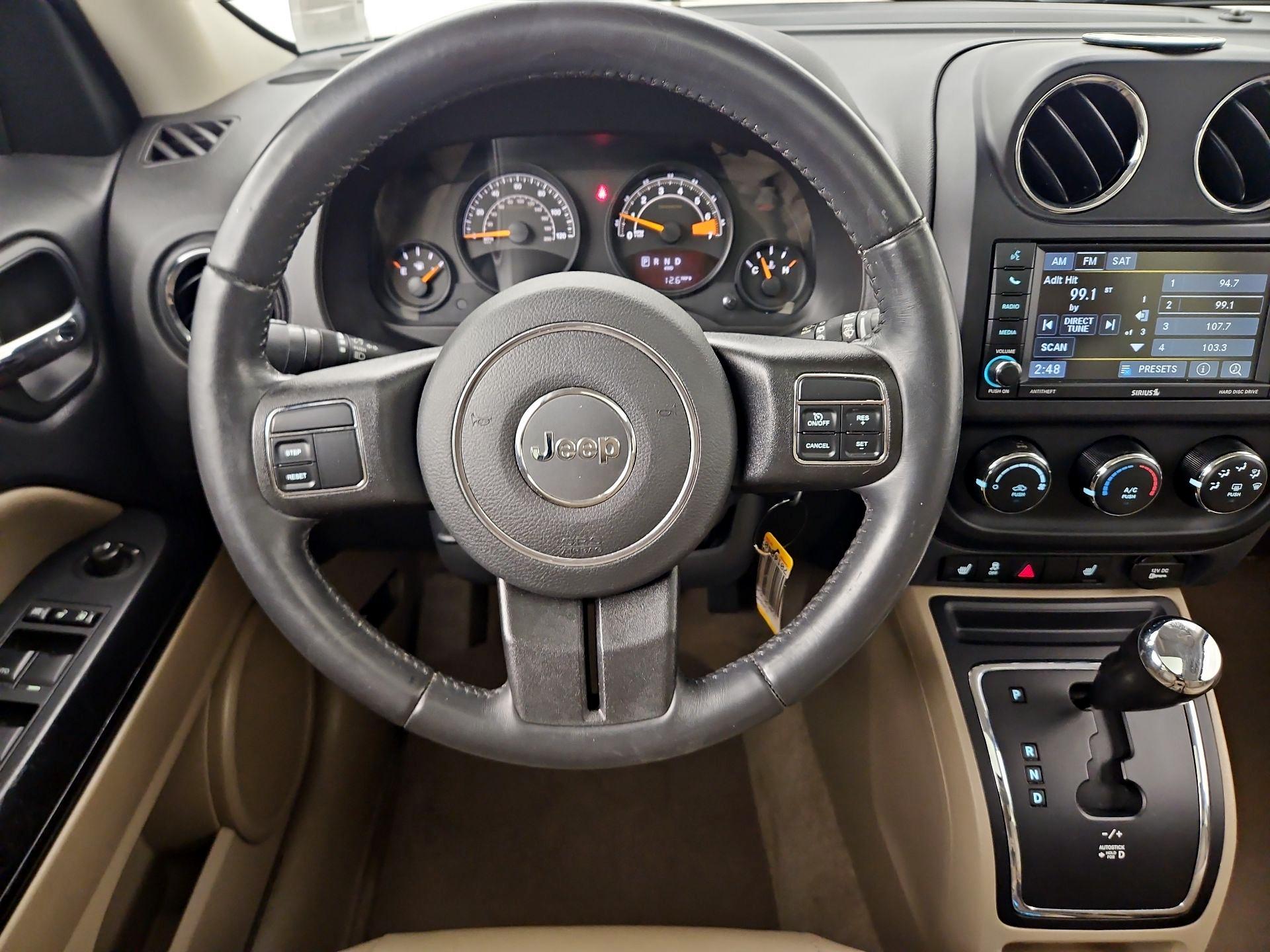 Thumbnail: 2017 Jeep Patriot - 10