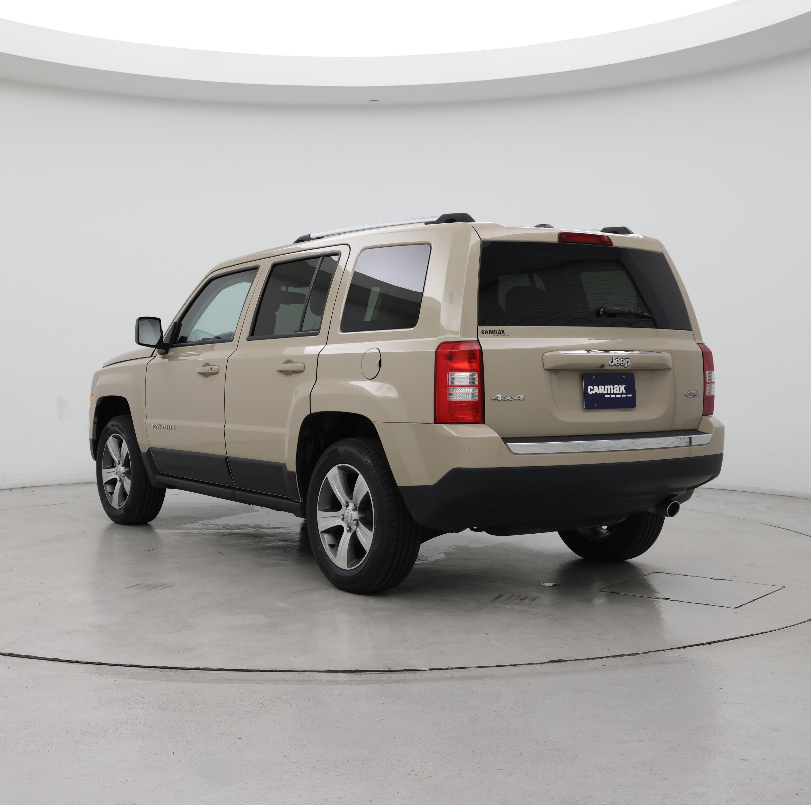 Thumbnail: 2017 Jeep Patriot - 2