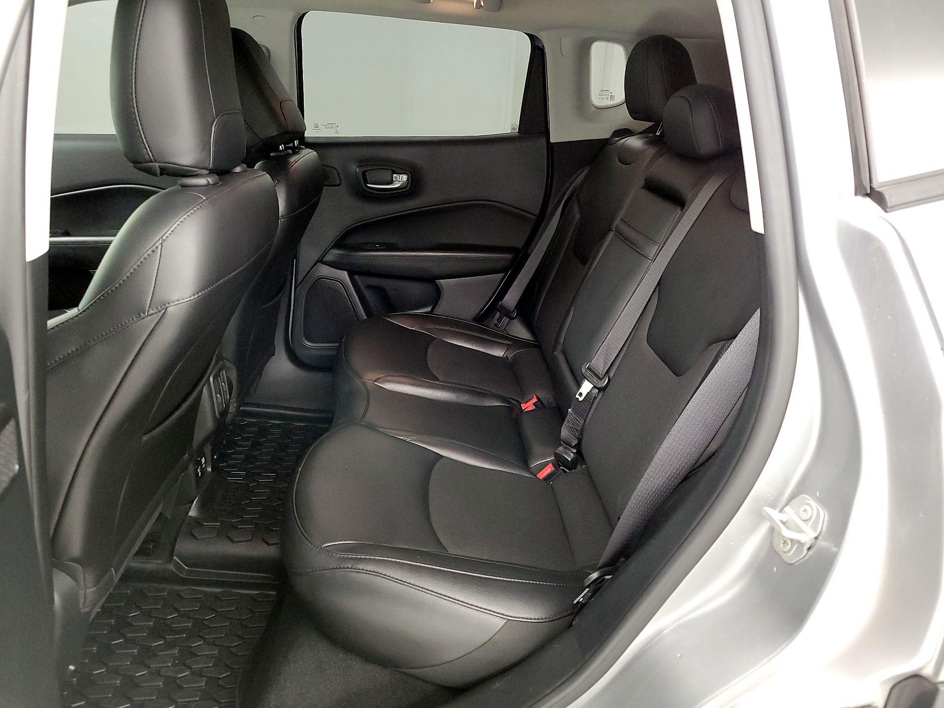 Thumbnail: 2019 Jeep Compass - 19