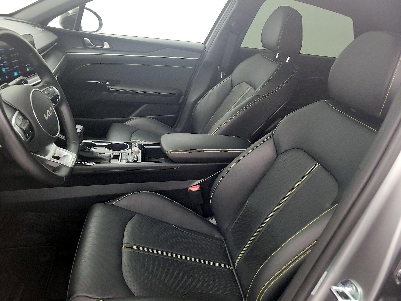 Power Seat(s) & Side Airbags