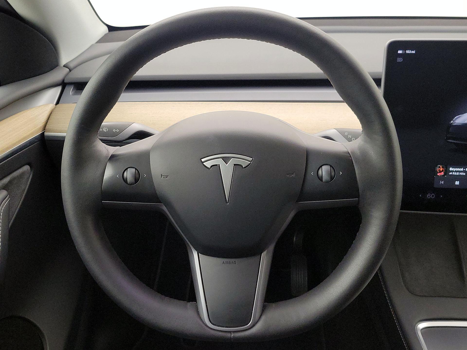 Thumbnail: 2022 Tesla Model Y - 10