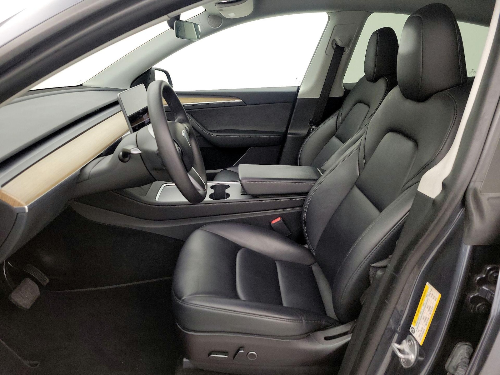 2022 Tesla Model Y Long Range - Photo 12