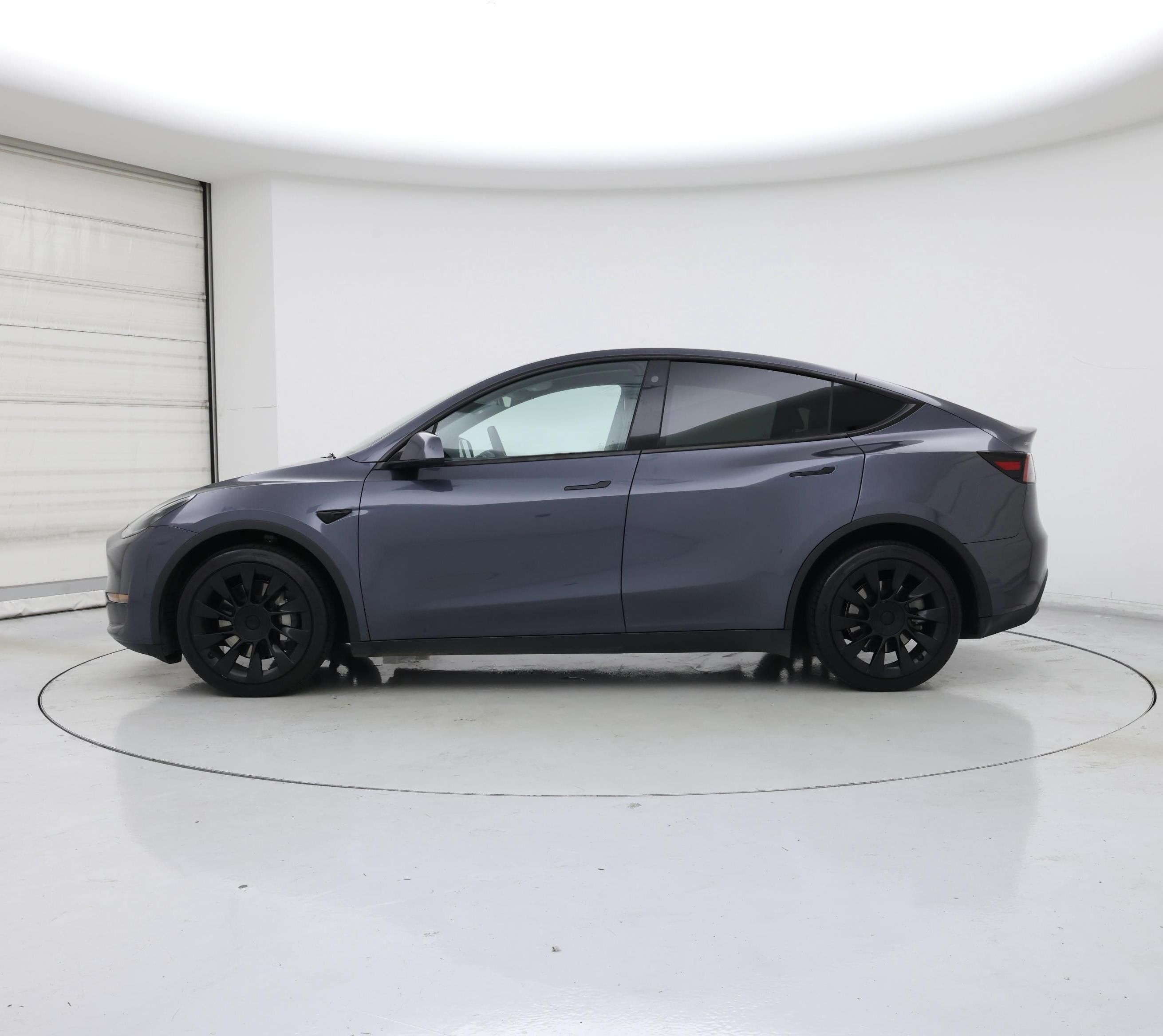 Thumbnail: 2022 Tesla Model Y - 3