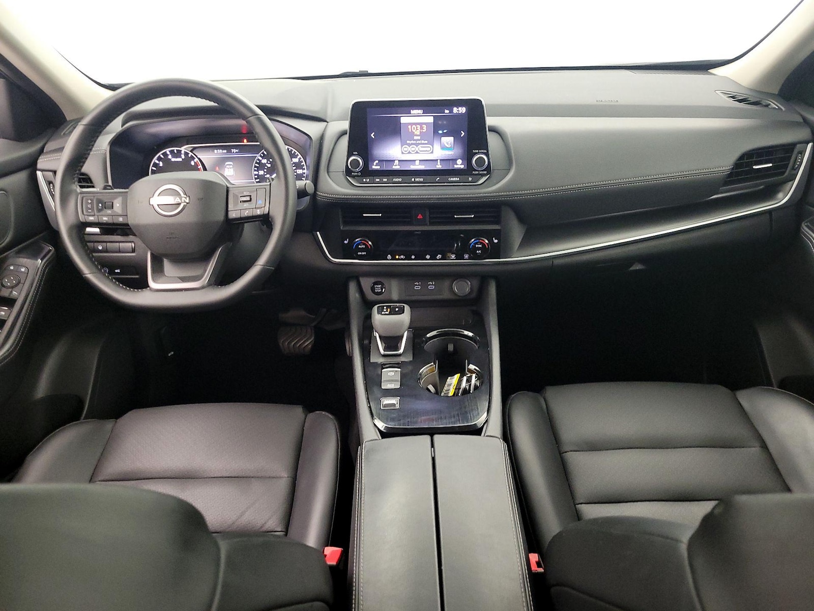 2025 Nissan Rogue SV - Photo 10
