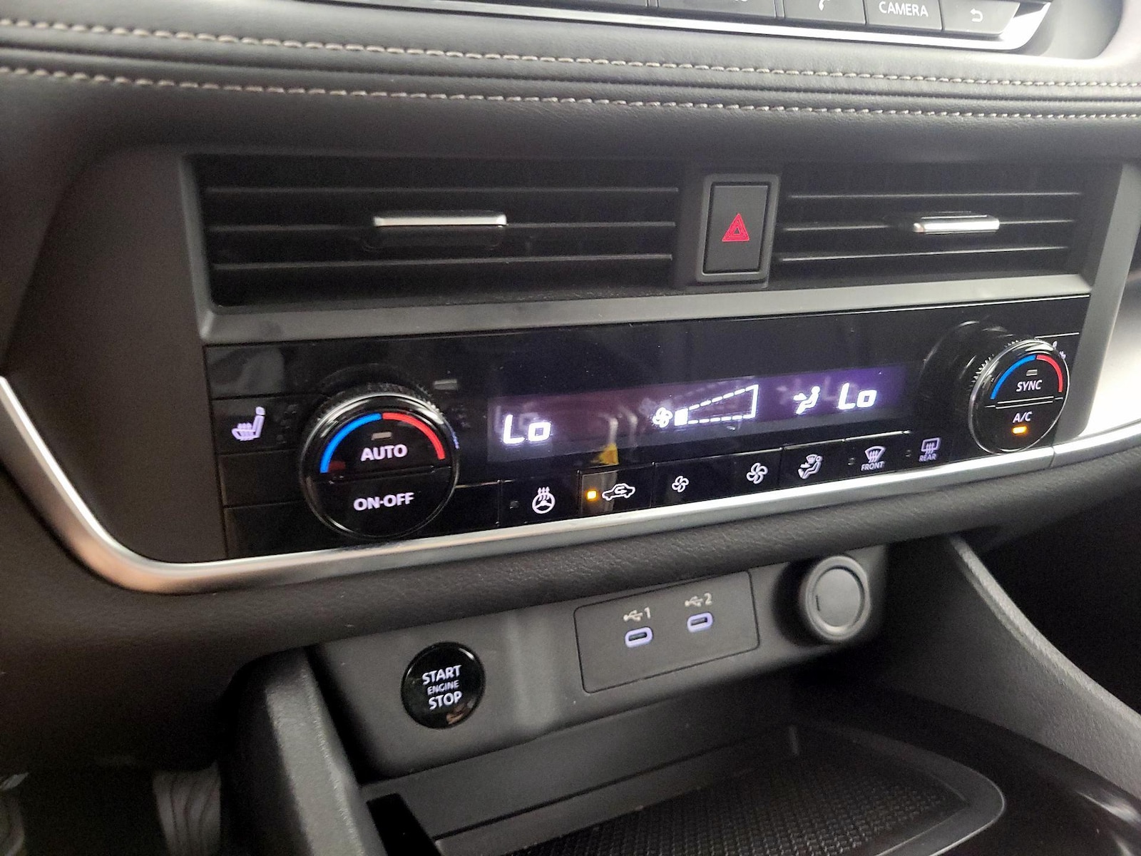 2025 Nissan Rogue SV - Photo 17