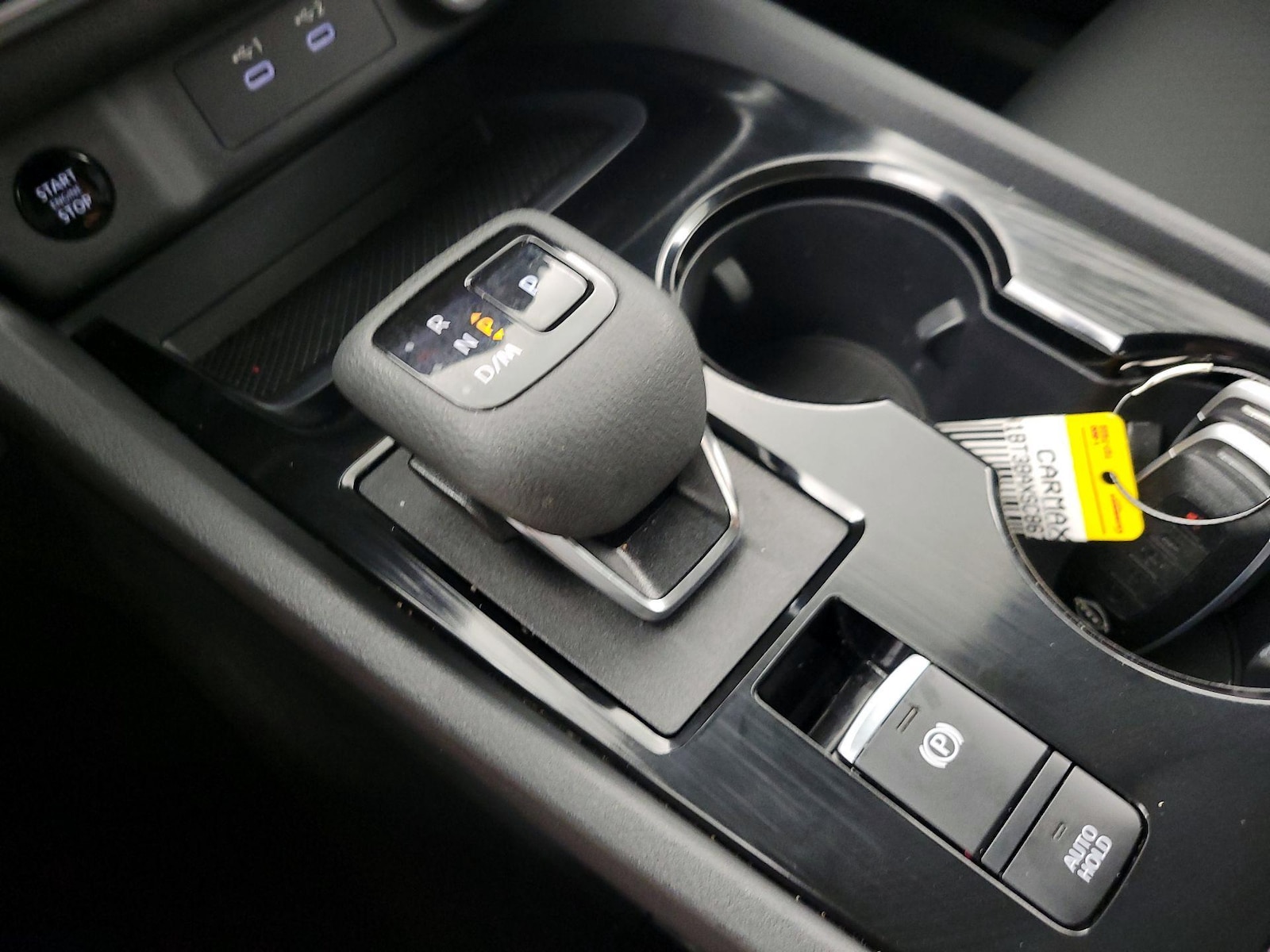 2025 Nissan Rogue SV - Photo 18