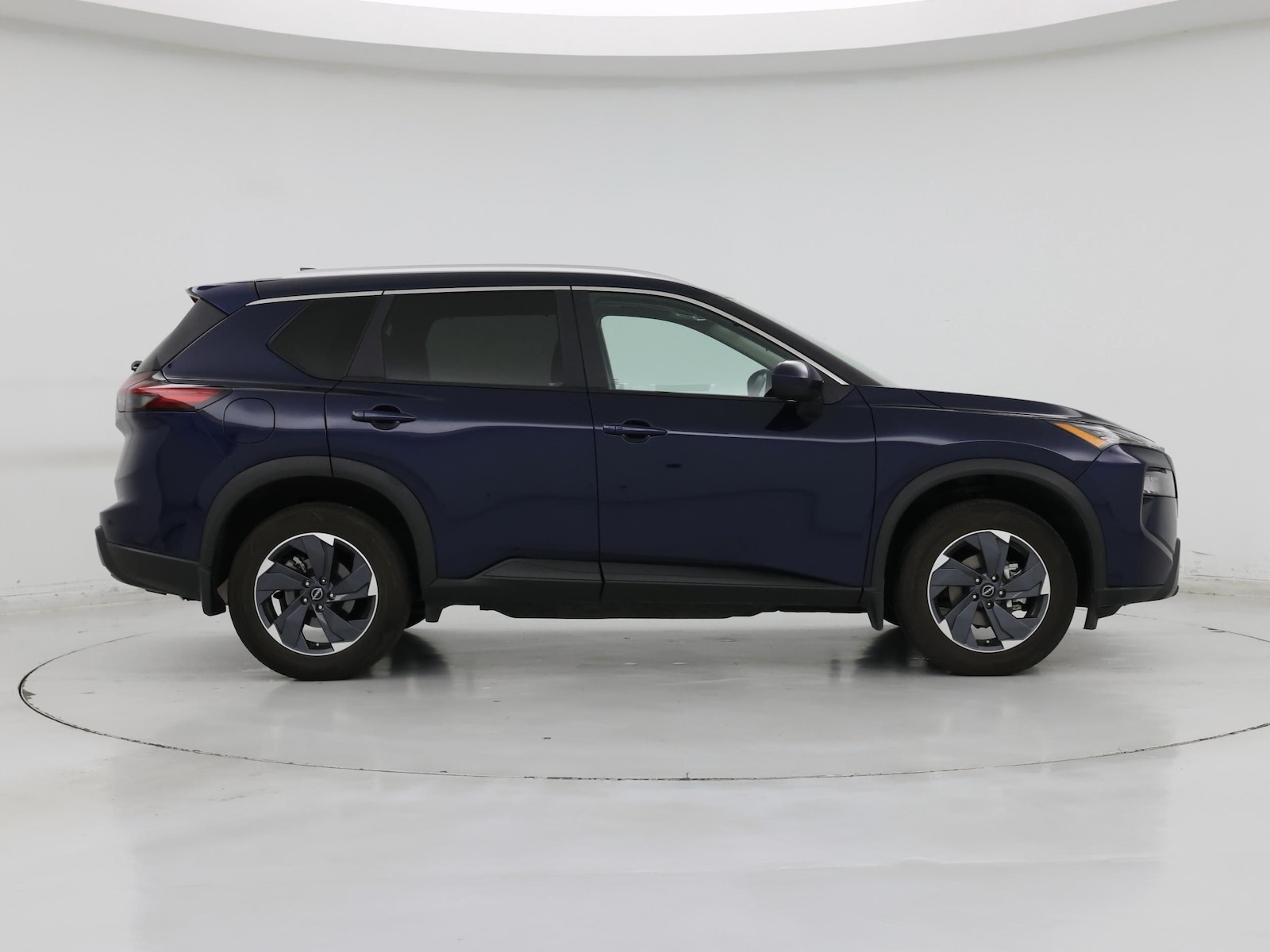 2025 Nissan Rogue SV - Photo 8