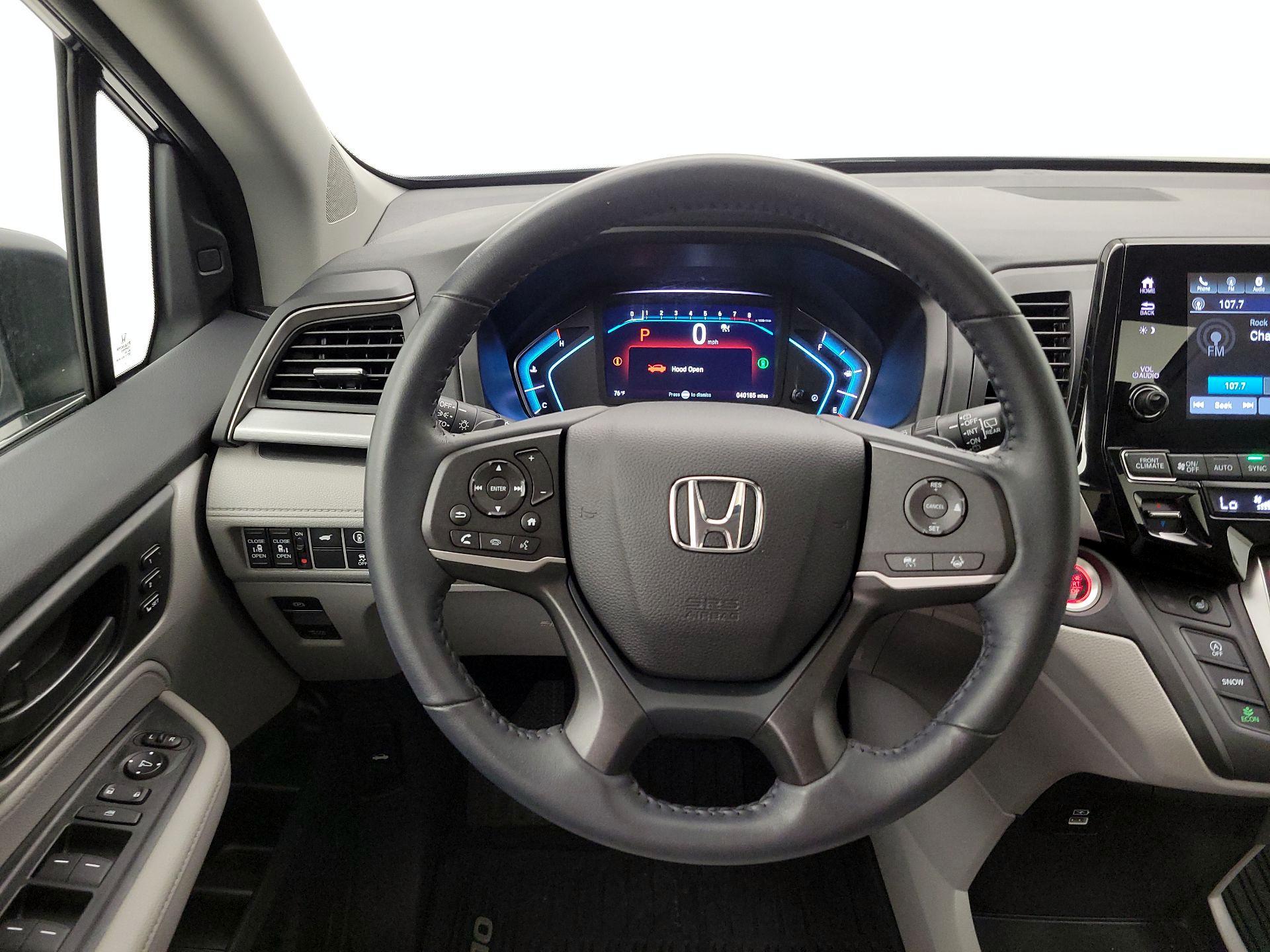 Thumbnail: 2023 Honda Odyssey - 10