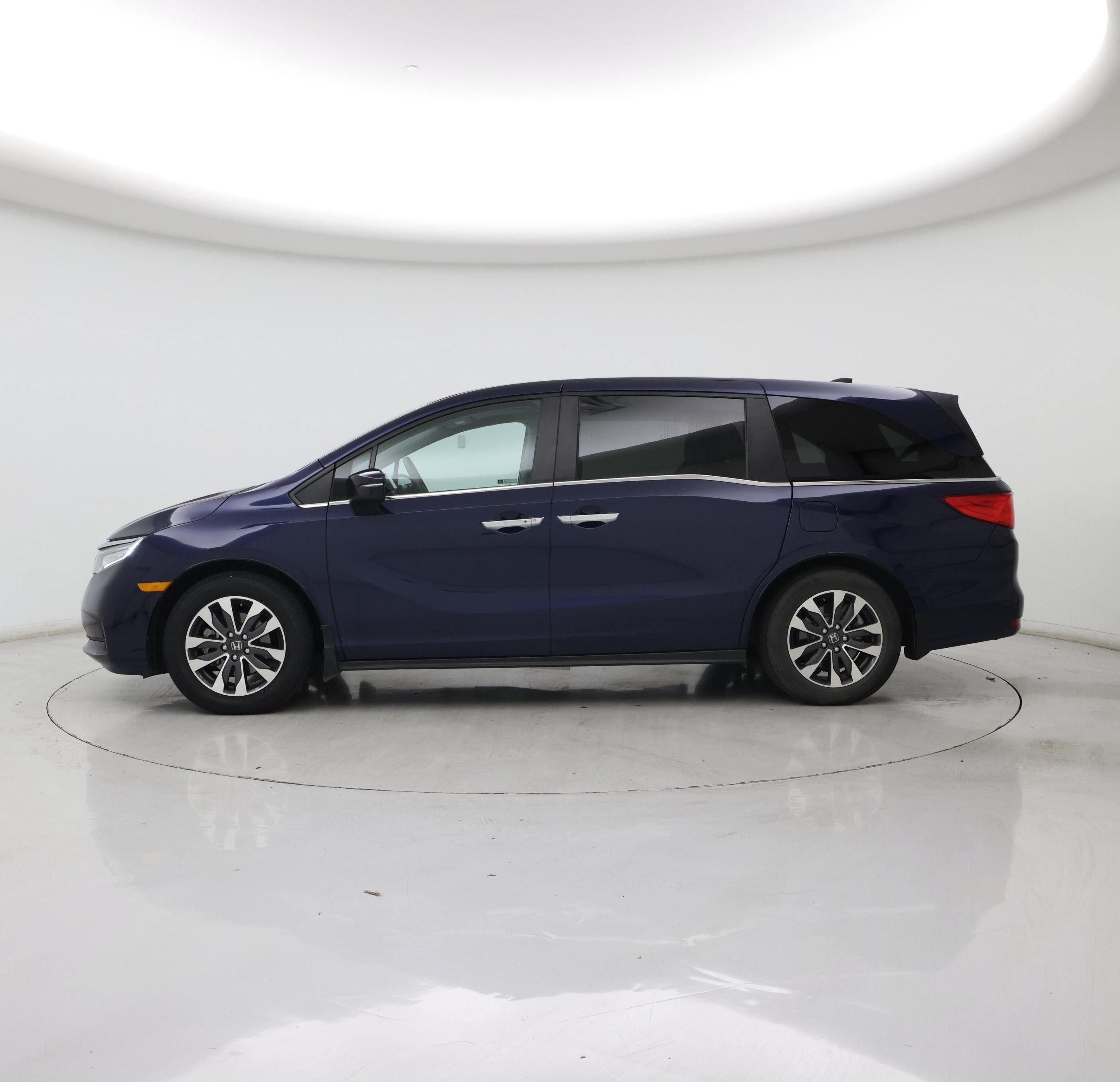 Thumbnail: 2023 Honda Odyssey - 3