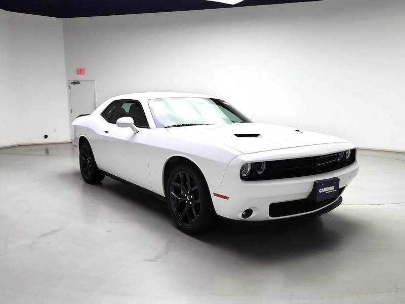 2022 Dodge Challenger SXT