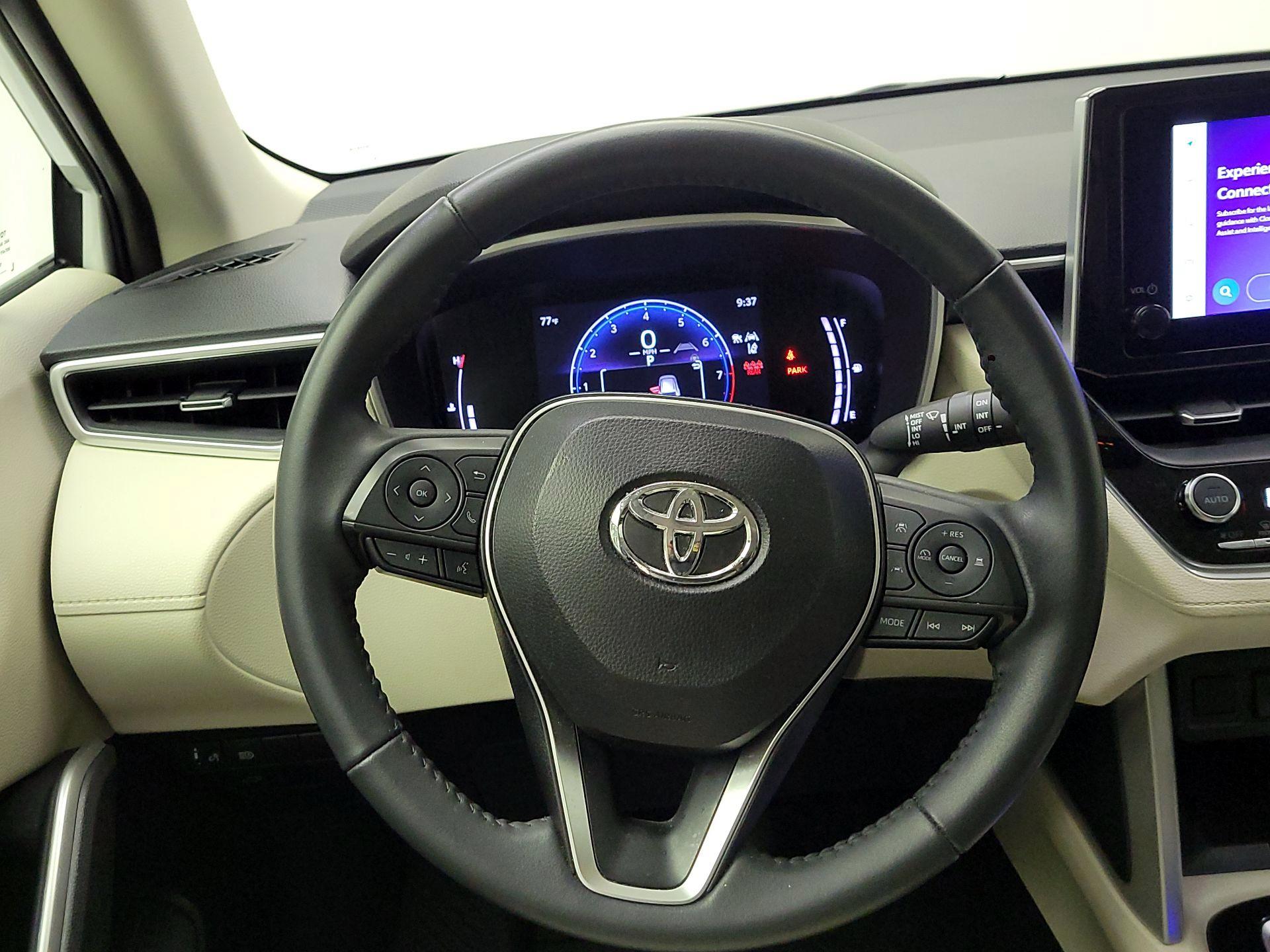 Thumbnail: 2024 Toyota Corolla Cross - 10