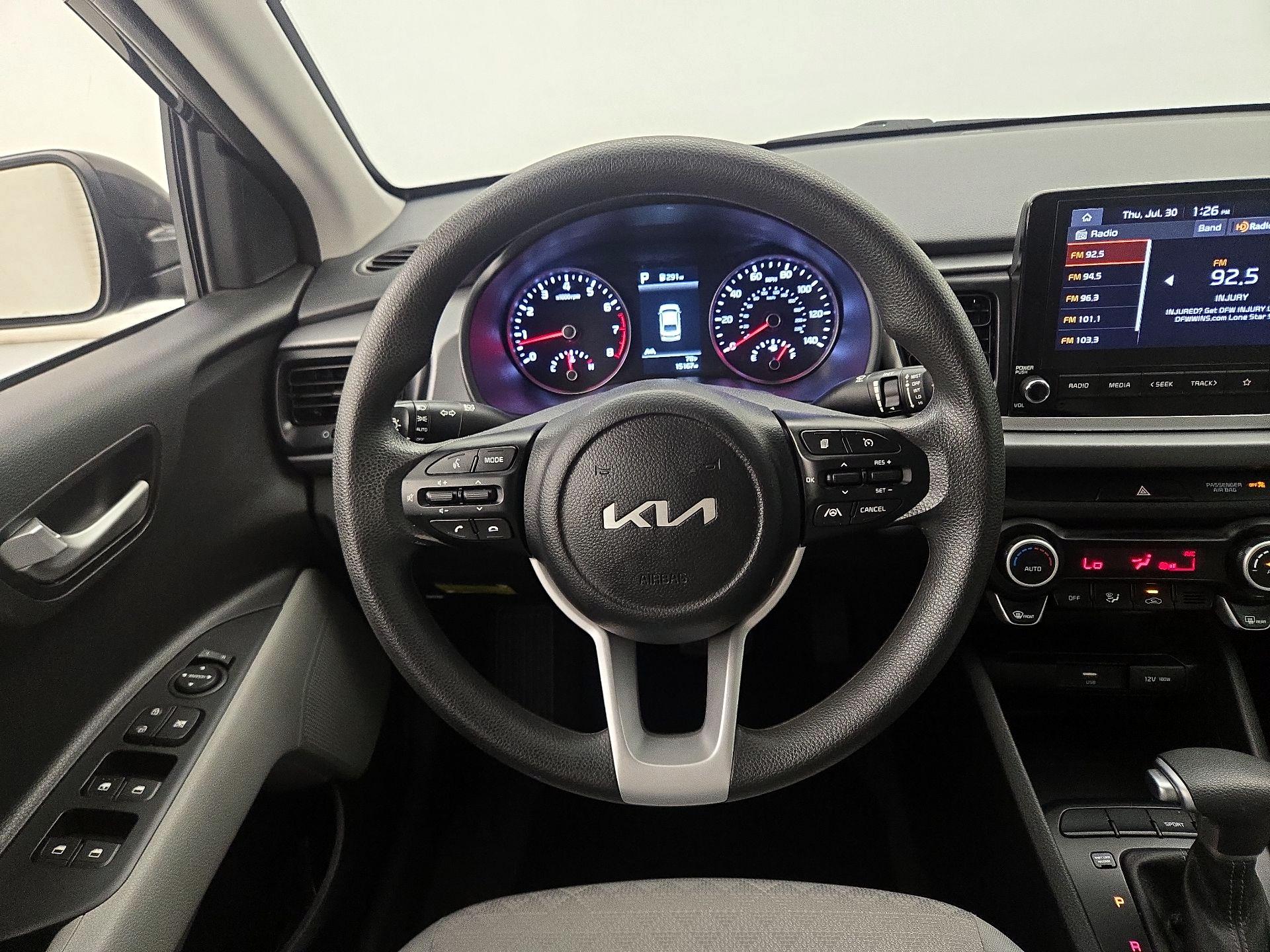 Thumbnail: 2023 Kia Rio - 10