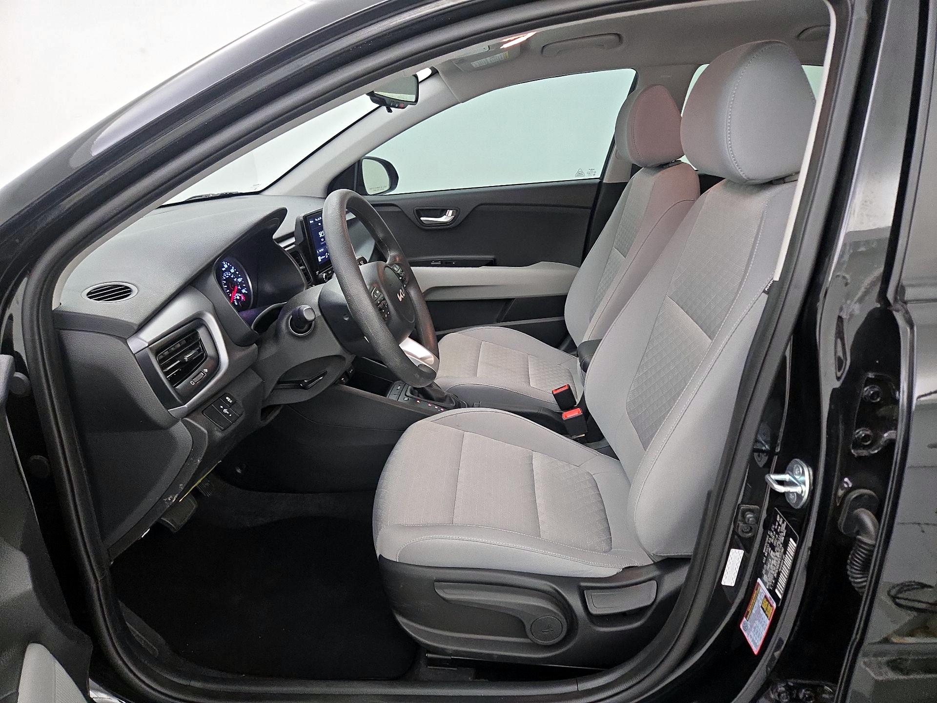 Thumbnail: 2023 Kia Rio - 11