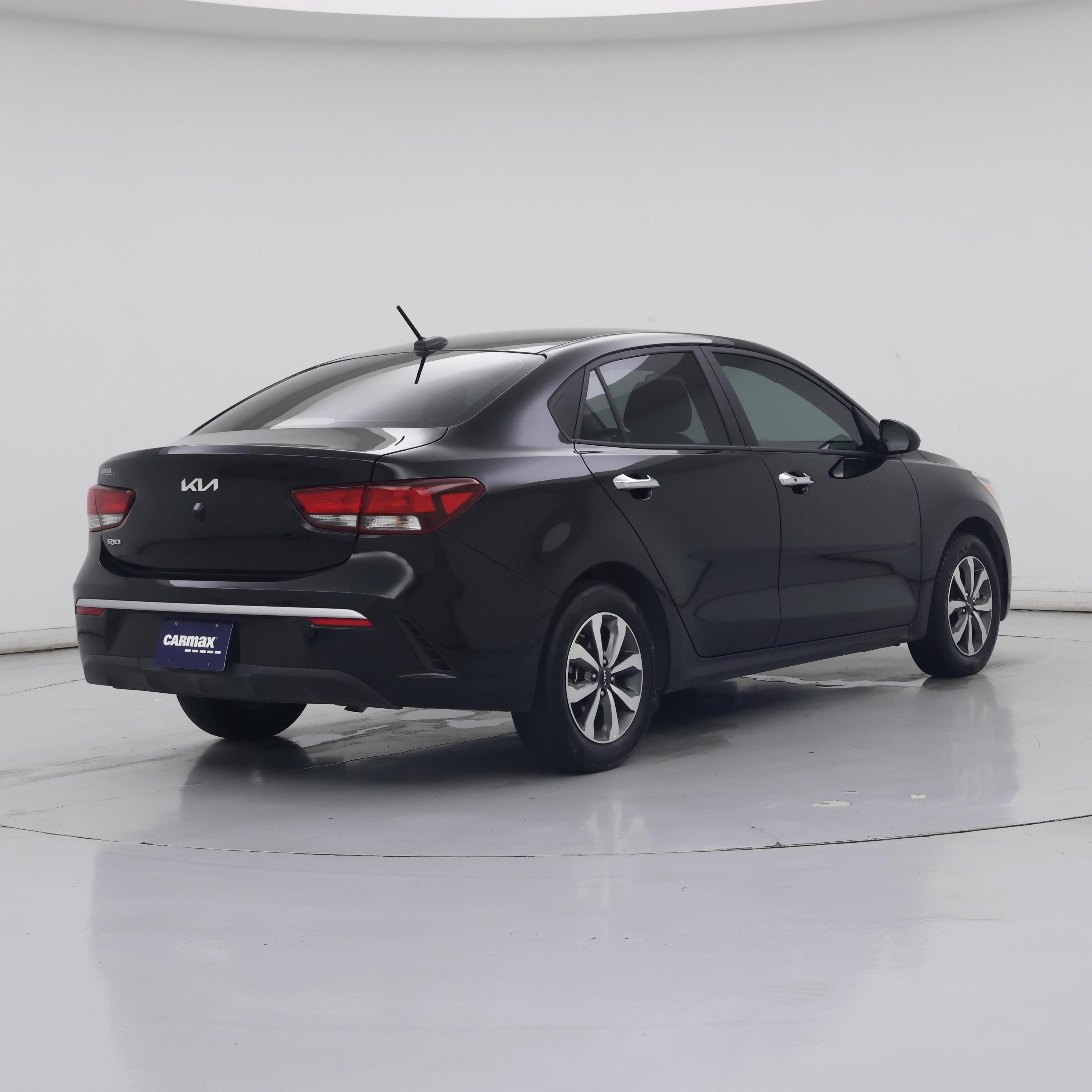 Thumbnail: 2023 Kia Rio - 8