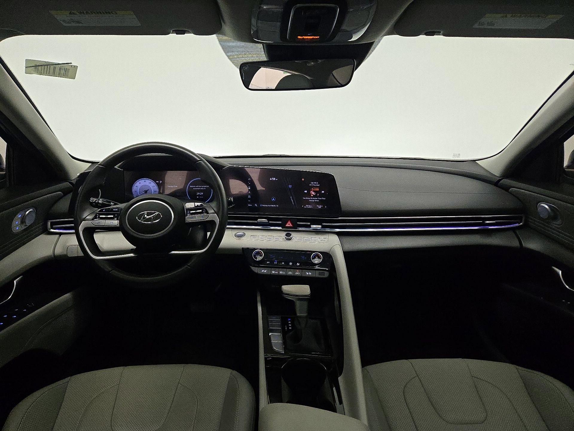 Thumbnail: 2023 Hyundai Elantra - 9