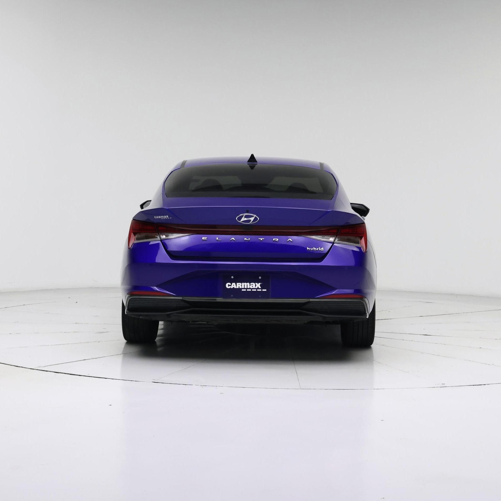Thumbnail: 2023 Hyundai Elantra - 6