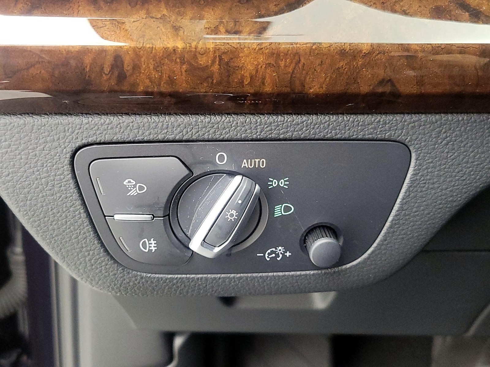 2019 Audi Q5 Premium Plus - Photo 14