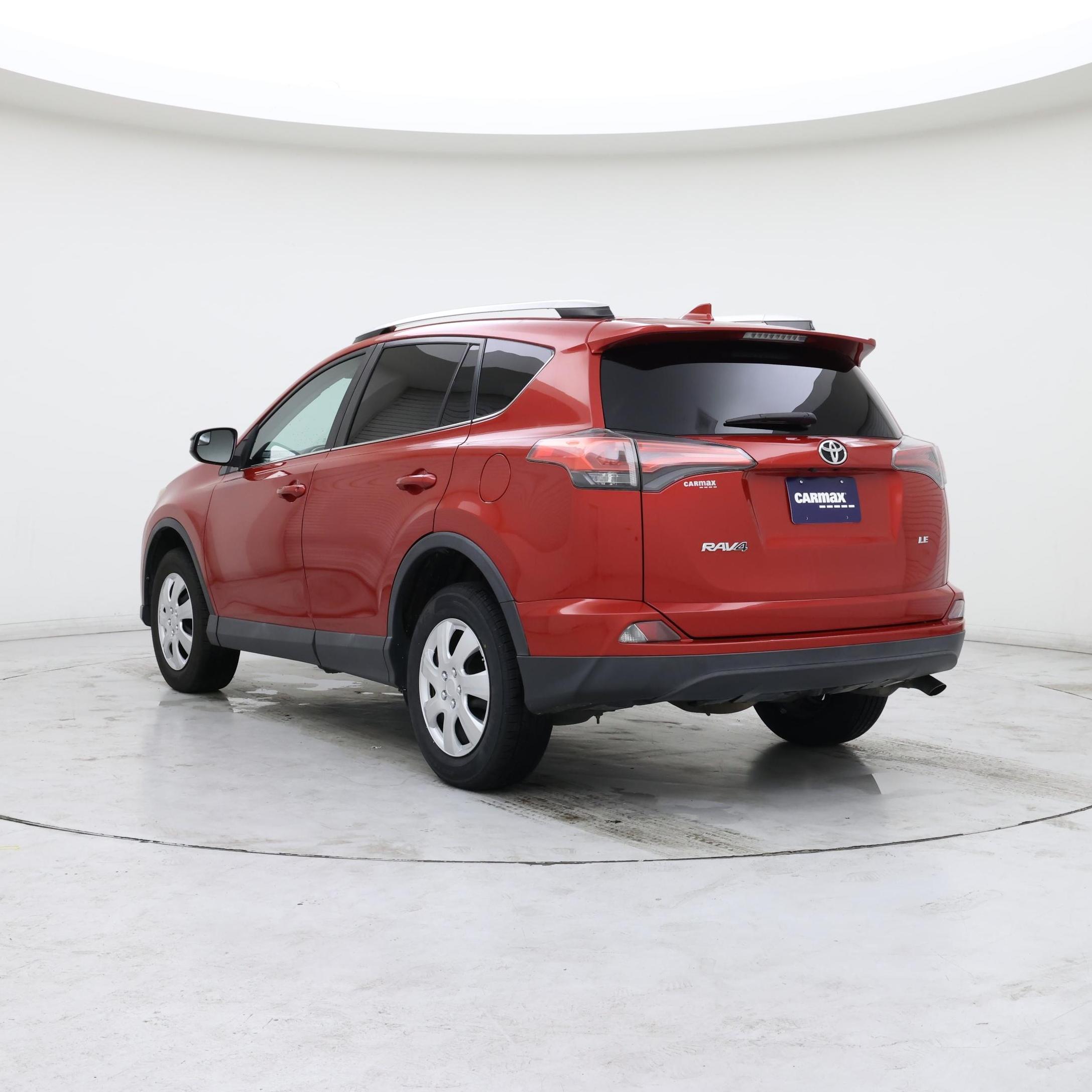 Thumbnail: 2016 Toyota RAV4 - 2