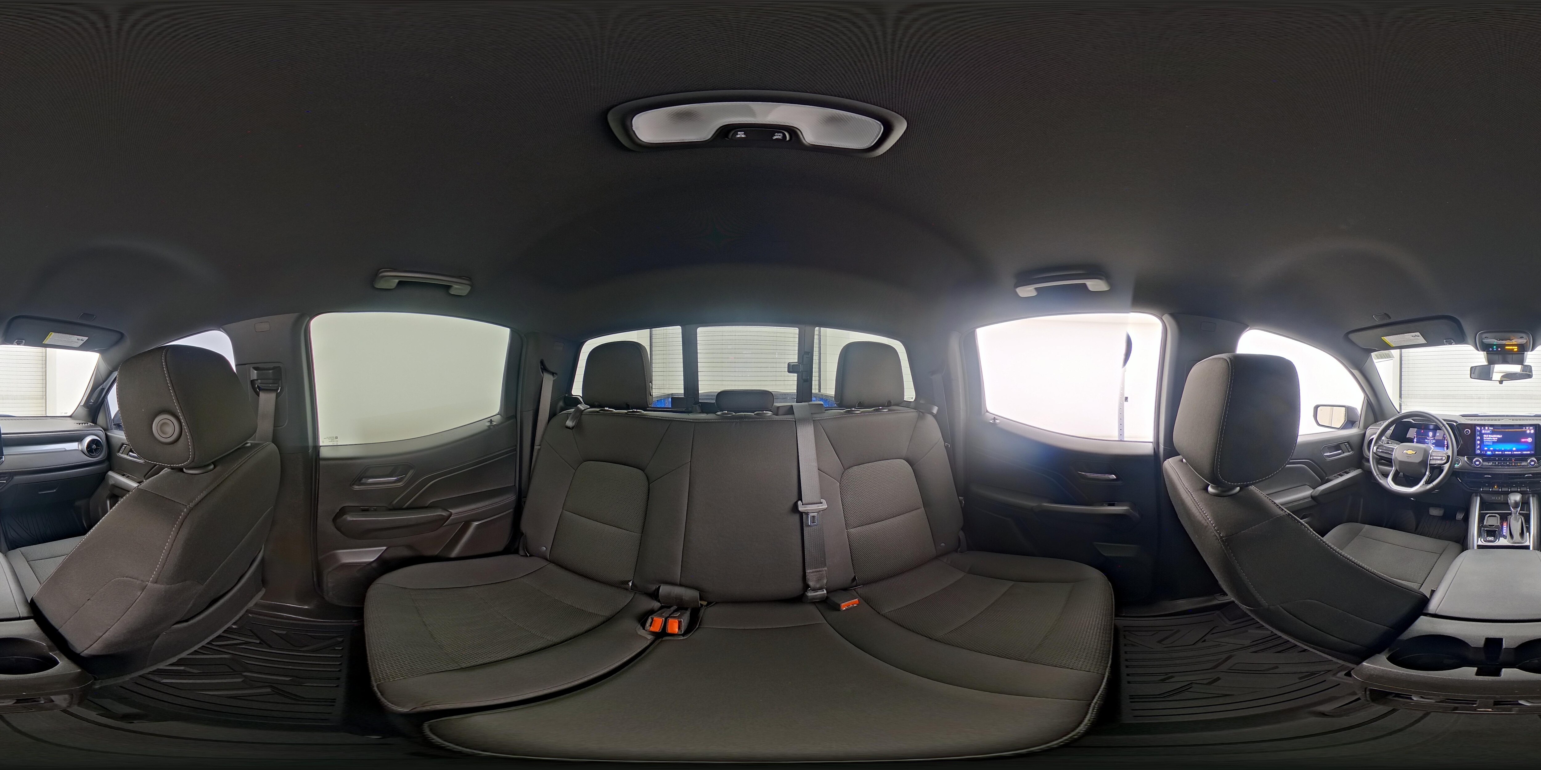 2023 Chevrolet Colorado LT - Photo 25