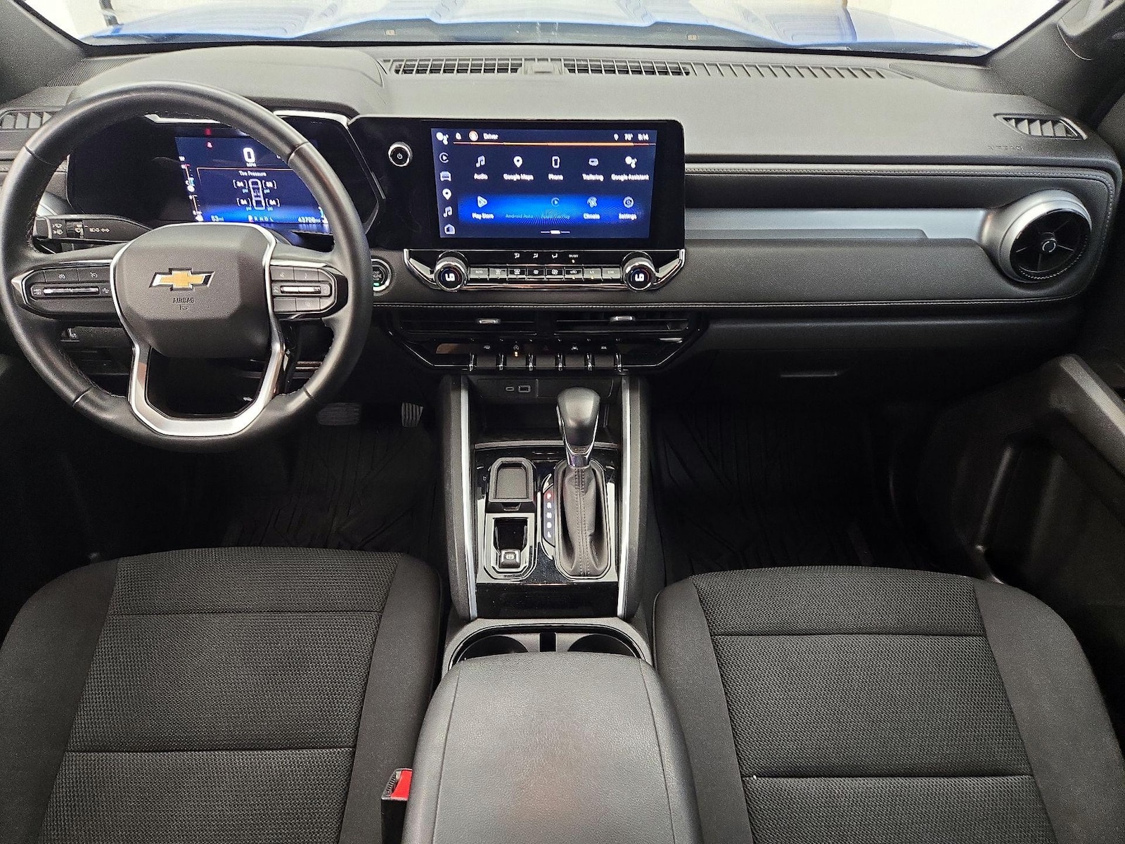 2023 Chevrolet Colorado LT - Photo 10