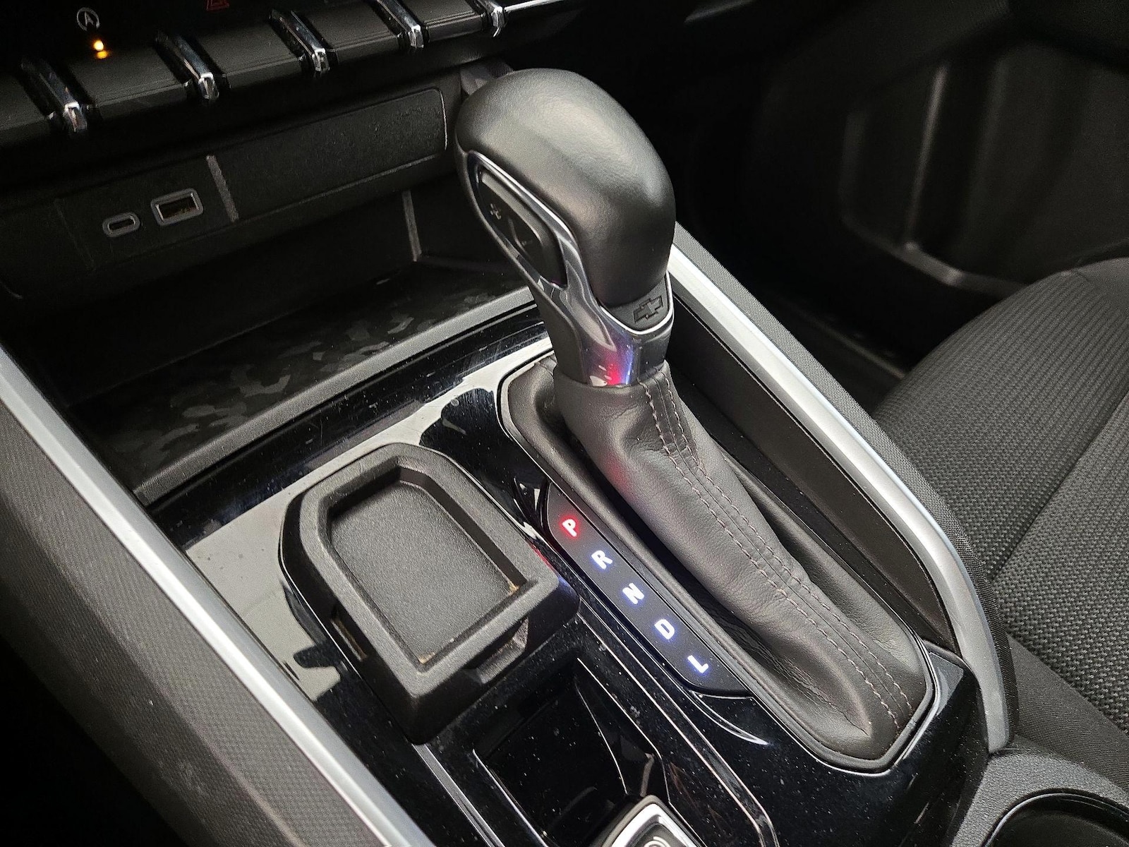 2023 Chevrolet Colorado LT - Photo 18