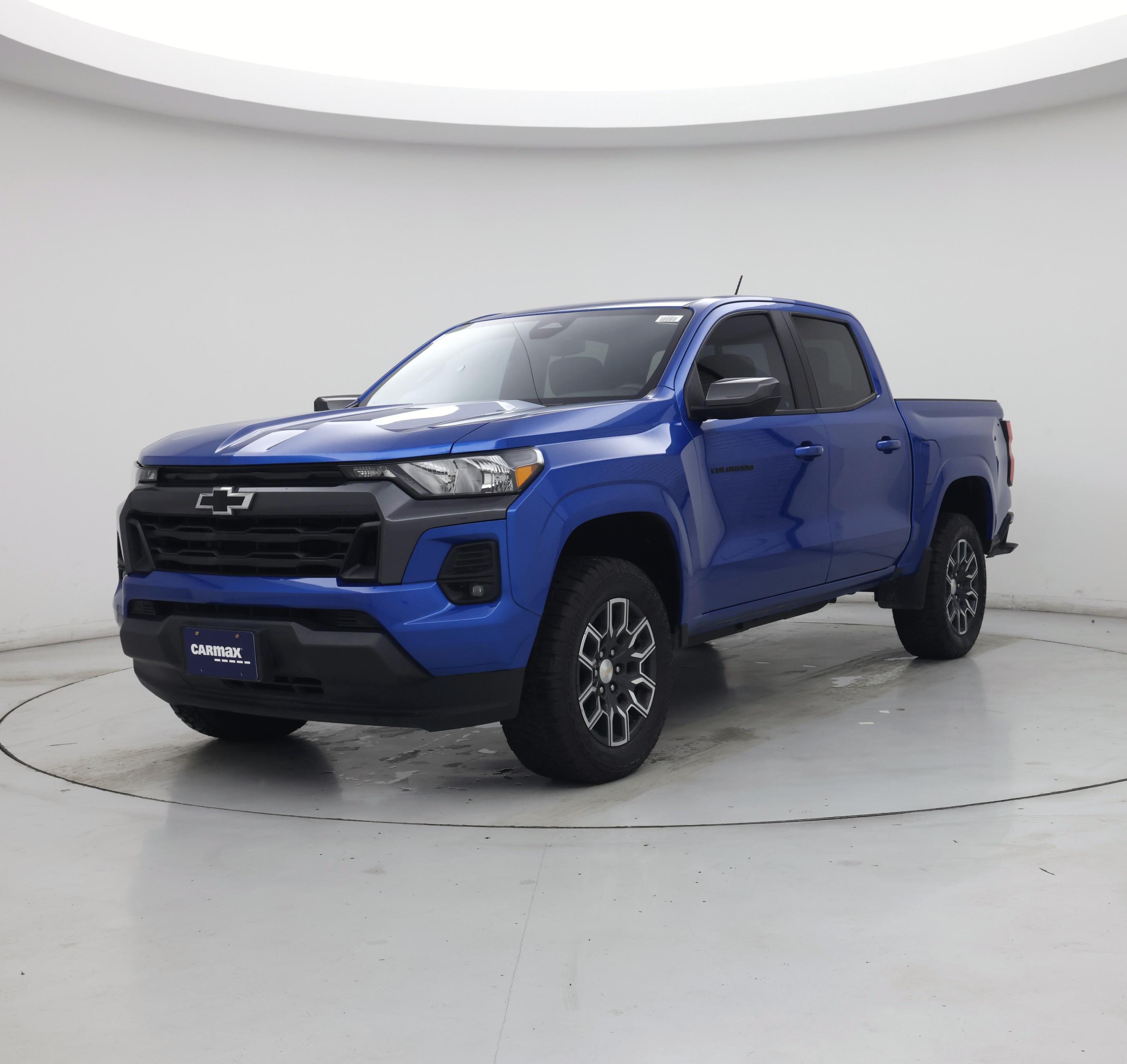 Thumbnail: 2023 Chevrolet Colorado - 4
