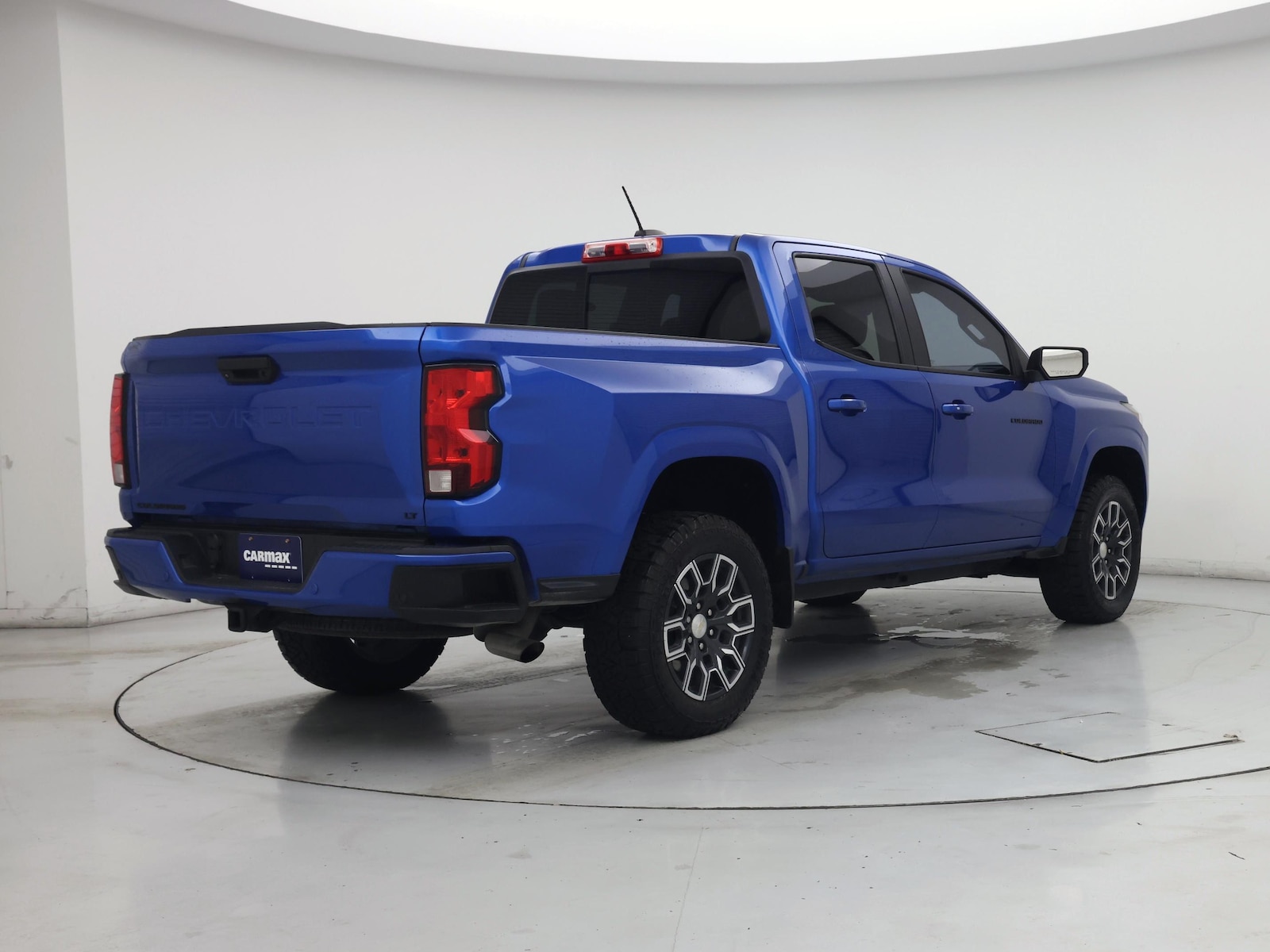 2023 Chevrolet Colorado LT - Photo 9