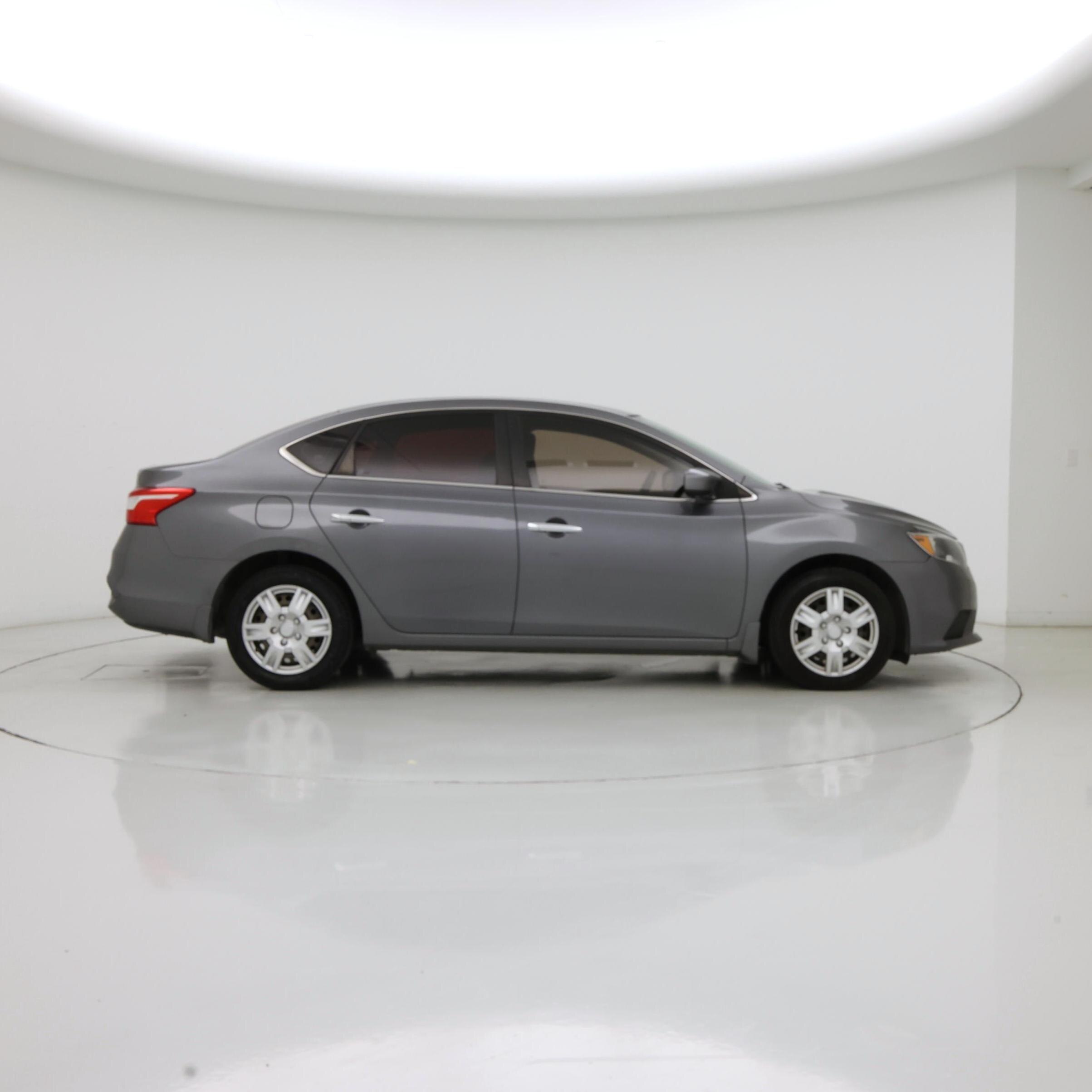 Thumbnail: 2019 Nissan Sentra - 7