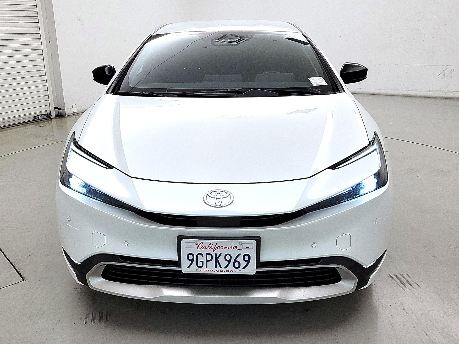Thumbnail: 2023 Toyota Prius Prime - 2