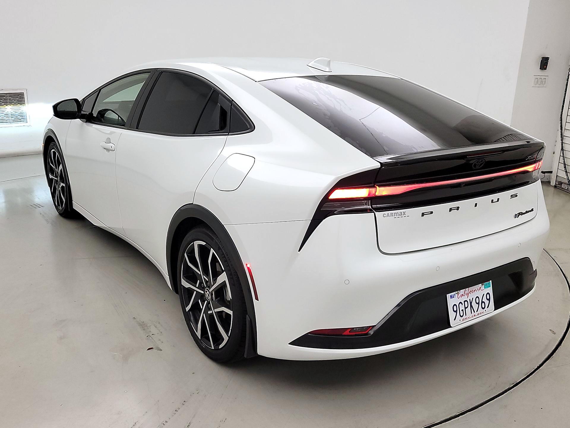 Thumbnail: 2023 Toyota Prius Prime - 7