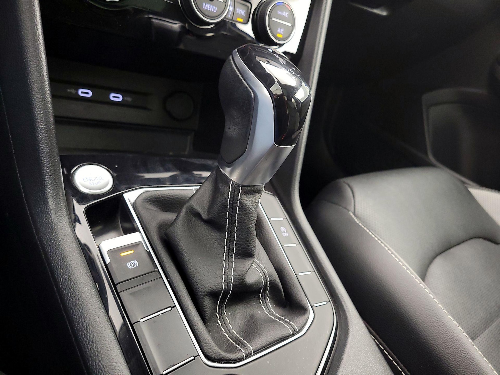2022 Volkswagen Taos SEL - Photo 19
