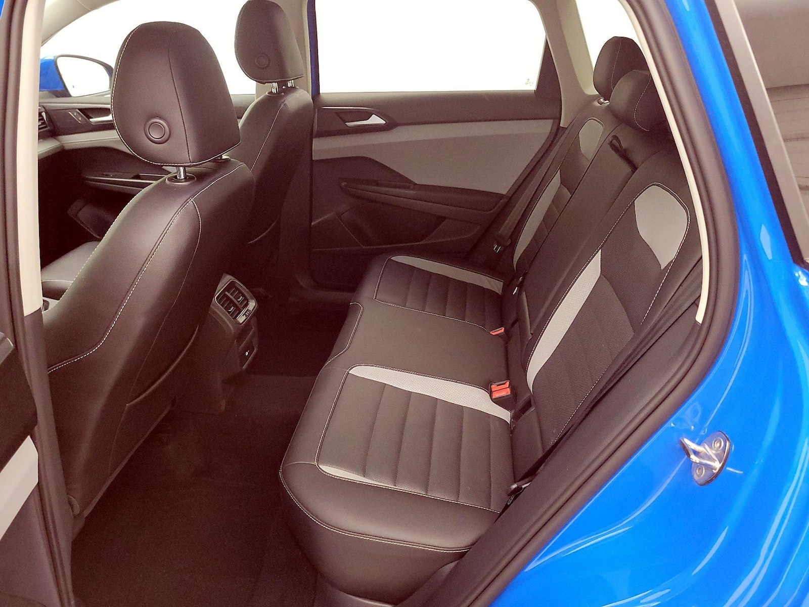 2022 Volkswagen Taos SEL - Photo 22
