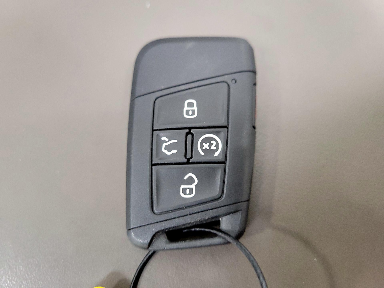 2022 Volkswagen Taos SEL - Photo 25