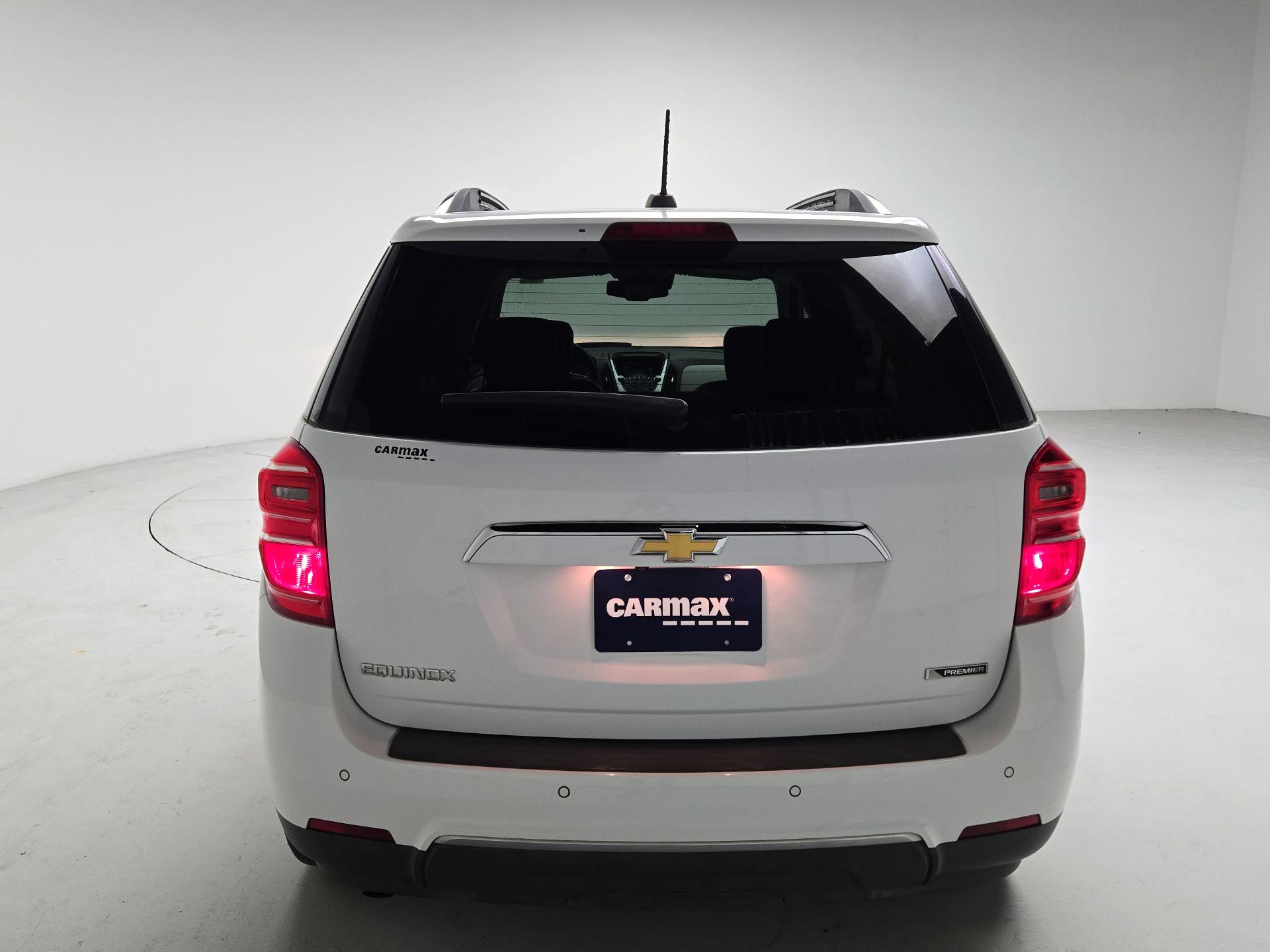 Thumbnail: 2017 Chevrolet Equinox - 6