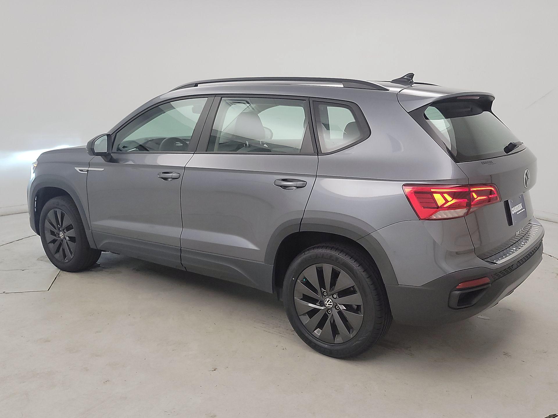 Thumbnail: 2023 Volkswagen Taos - 7