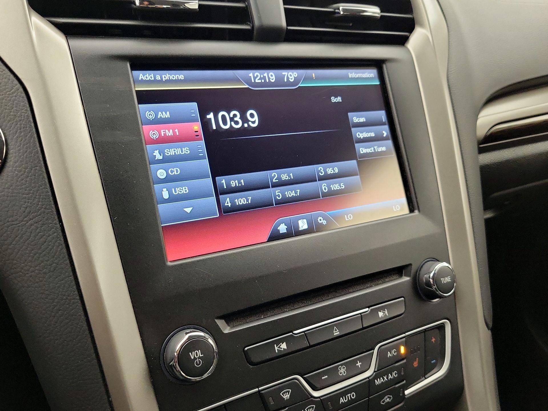 Thumbnail: 2016 Ford Fusion - 15
