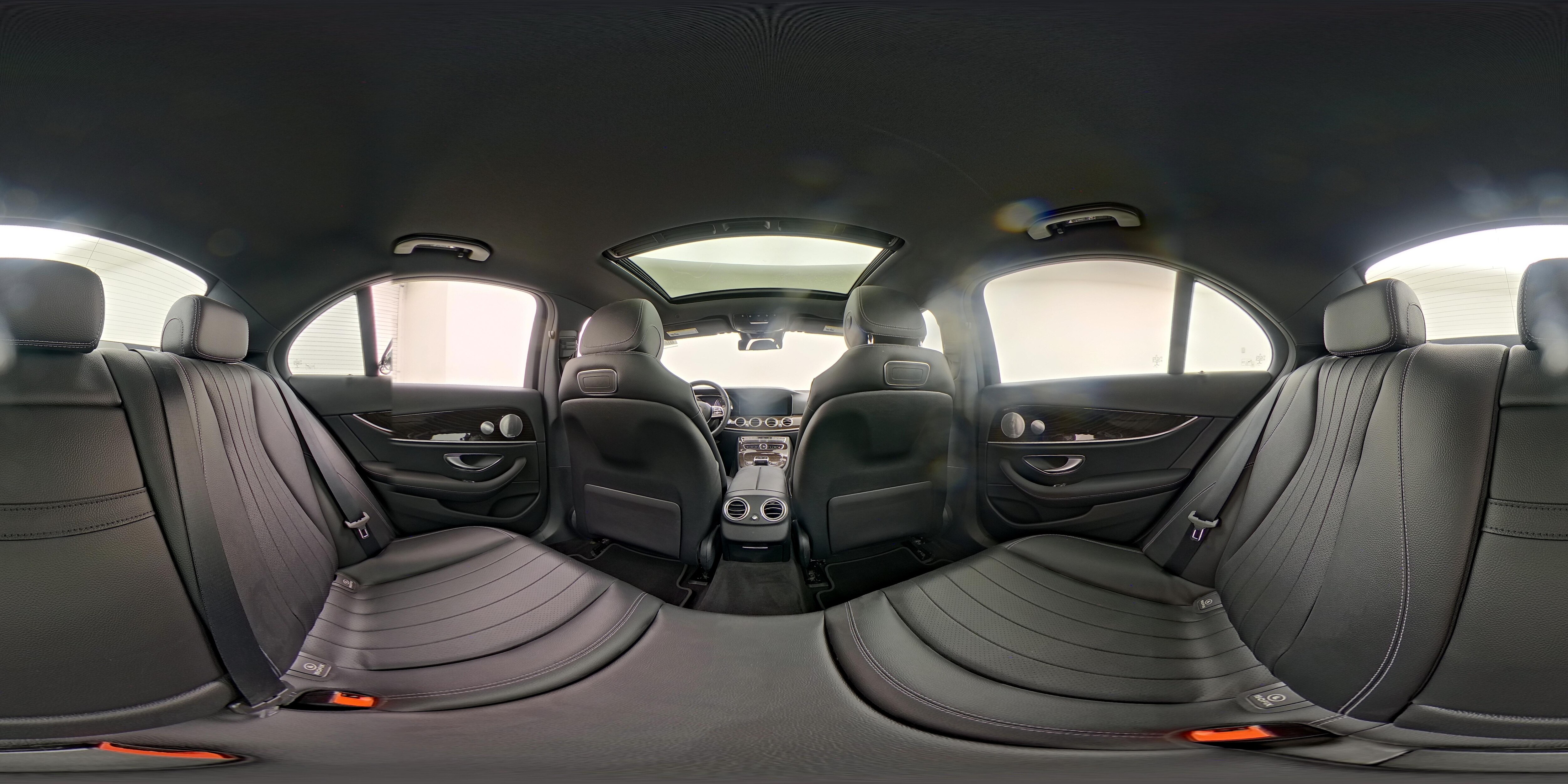 2019 Mercedes-Benz E-Class E300 - Photo 26