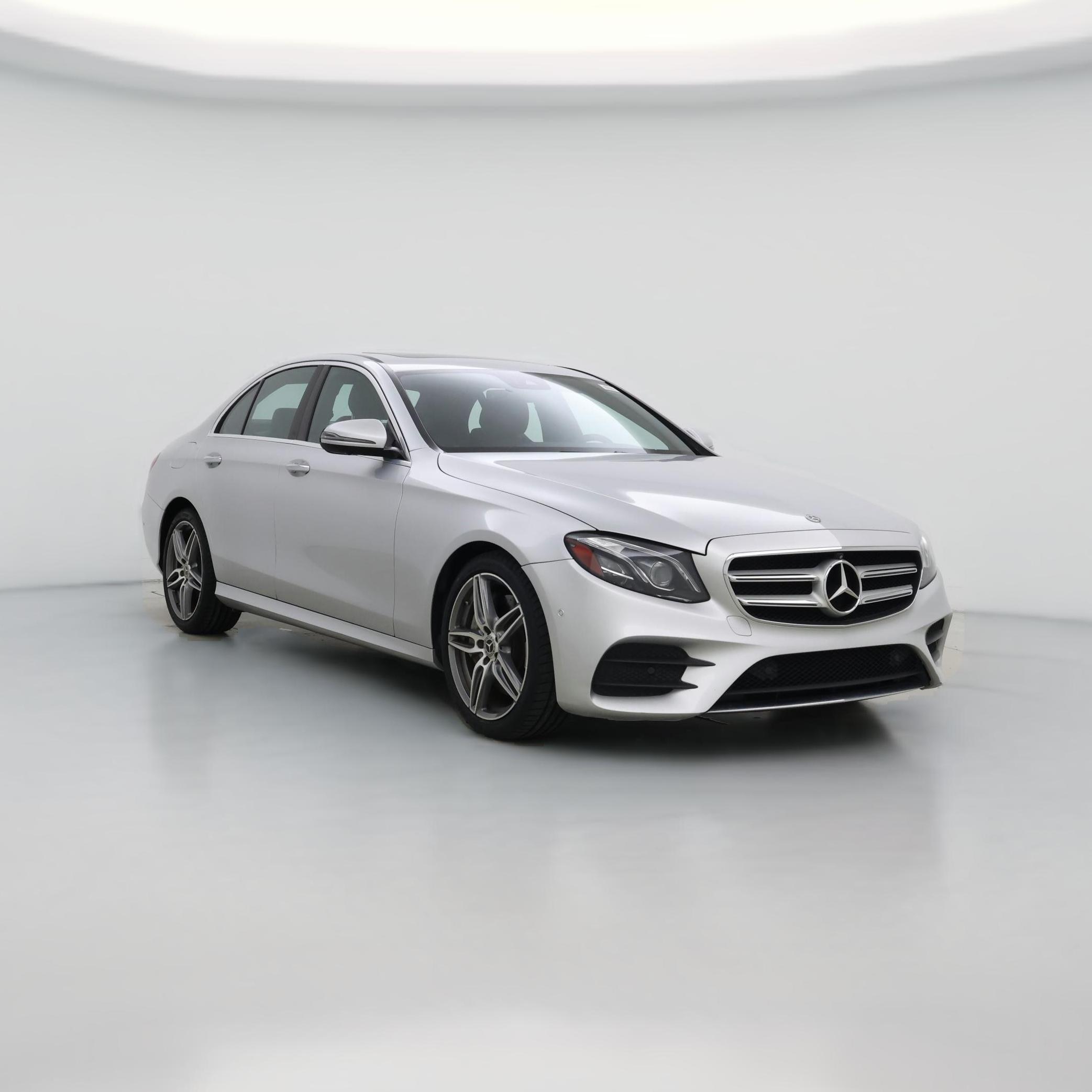 Thumbnail: 2019 Mercedes-Benz E-Class - 1